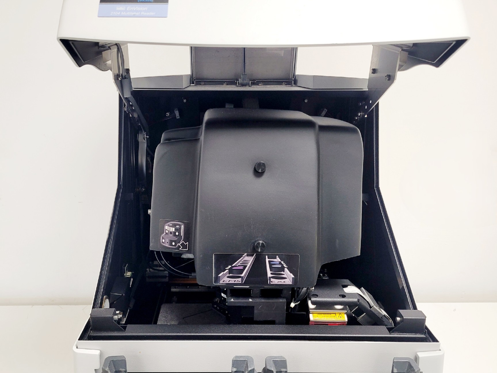 Image of Perkin Elmer Envision Plate Reader w/ PC & Software Lab
