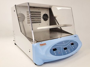 Image of Thermo Scientific MaxQ 4000 Benchtop Orbital Incubator Shaker