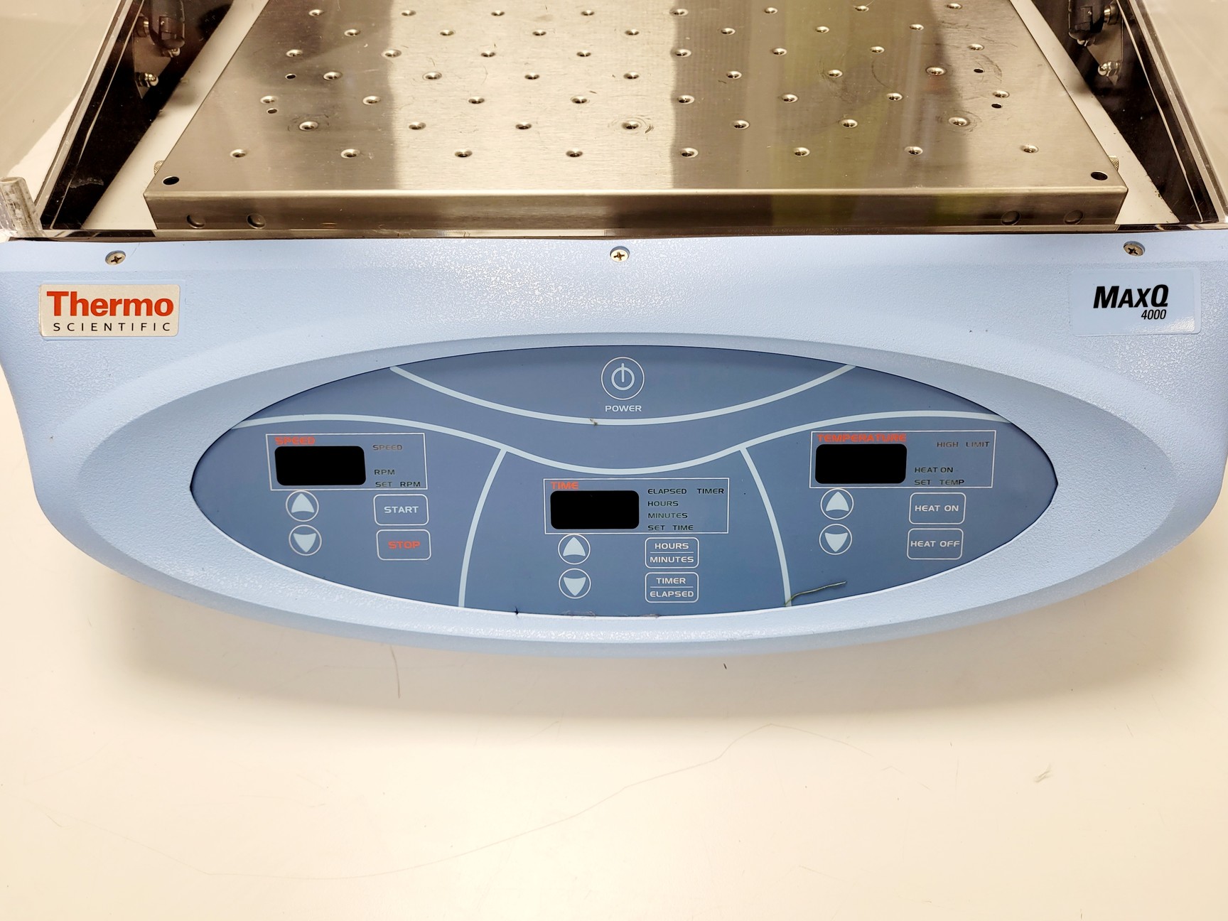 Image of Thermo Scientific MaxQ 4000 Benchtop Orbital Incubator Shaker