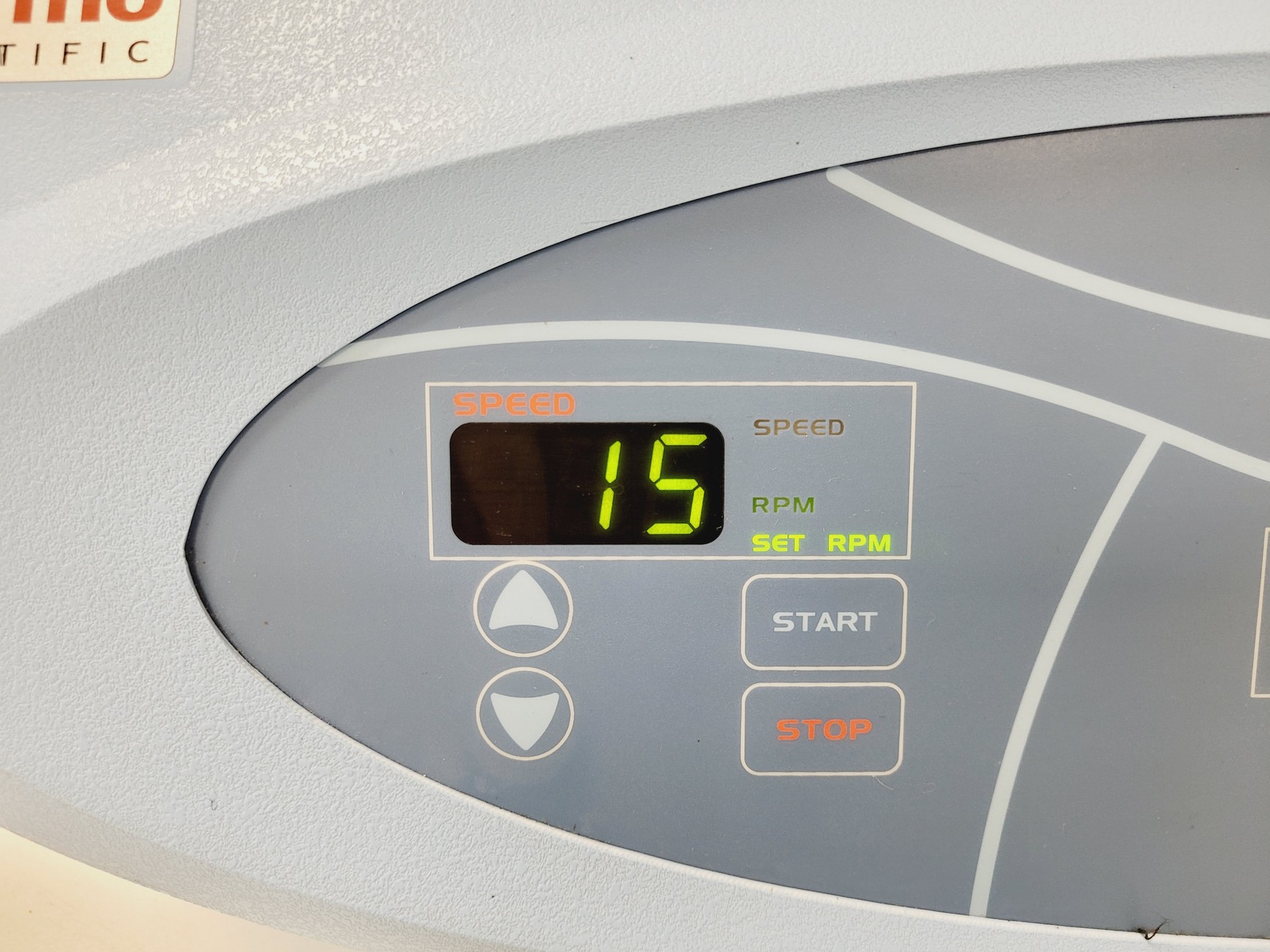Image of Thermo Scientific MaxQ 4000 Benchtop Orbital Incubator Shaker