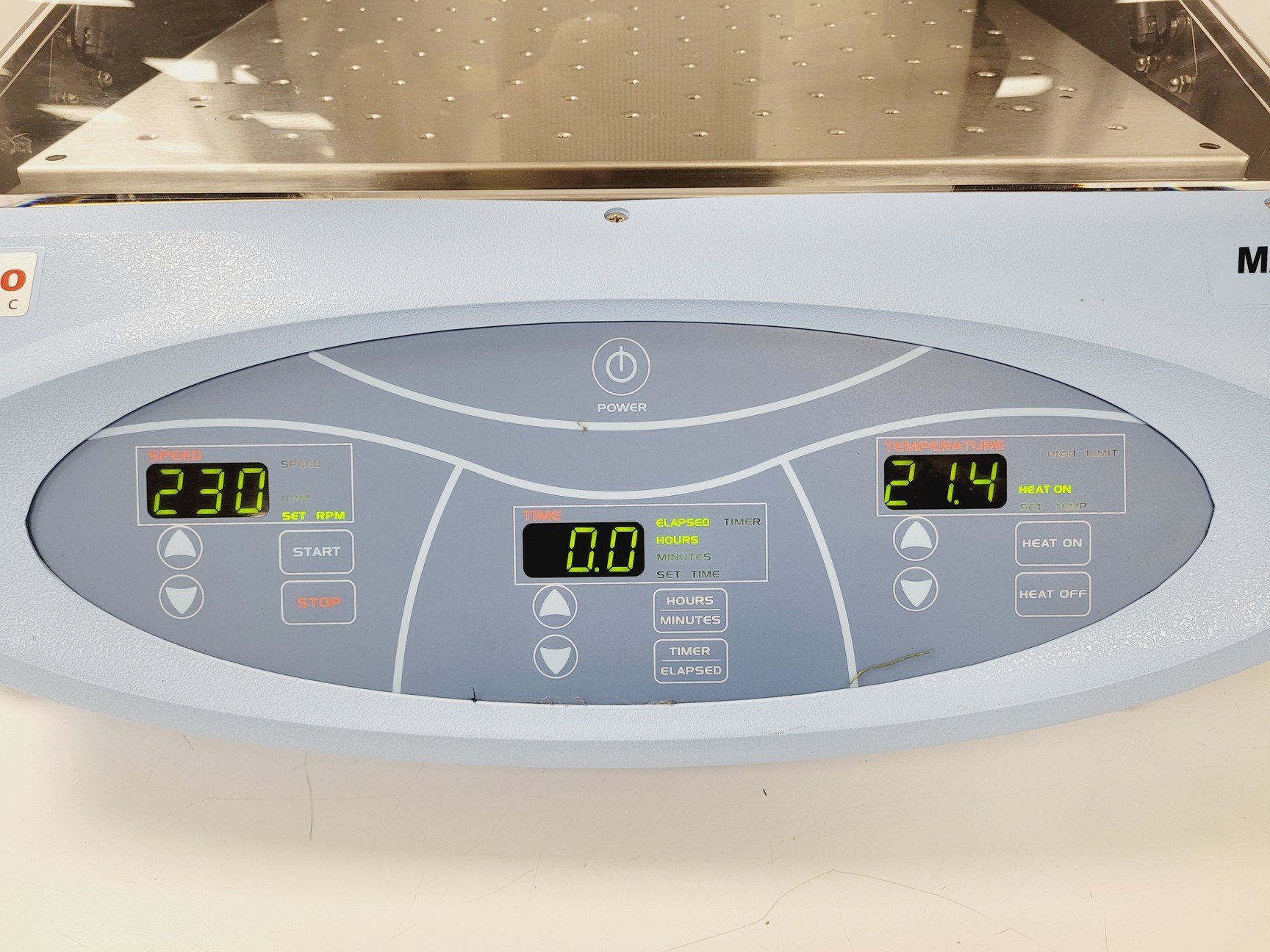 Image of Thermo Scientific MaxQ 4000 Benchtop Orbital Incubator Shaker