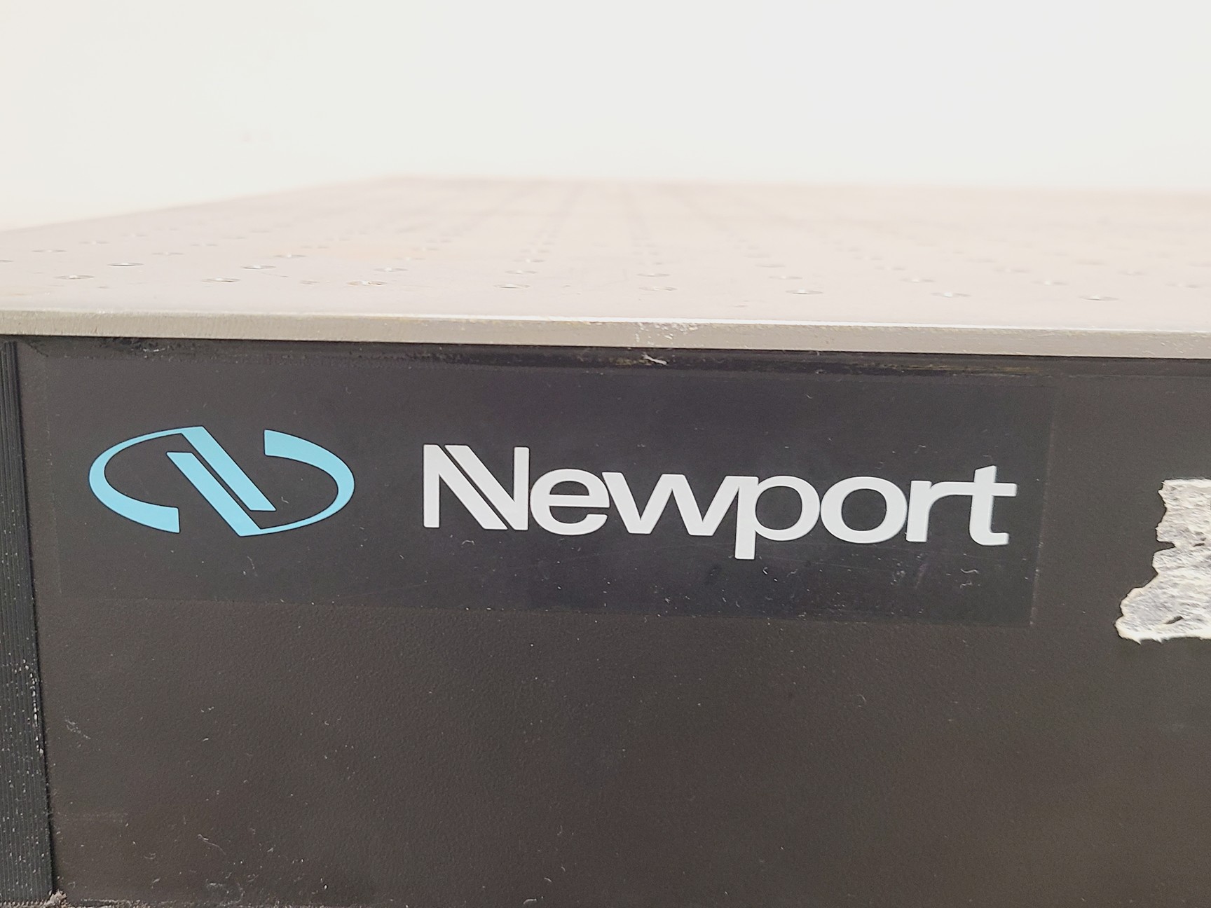 Image of Newport VH3036W-OPT Anti-Vibration Table Imperial Lab