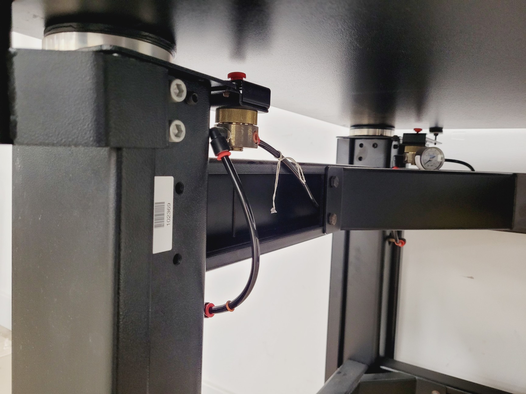 Image of TMC 63-530 Anti-Vibration Table