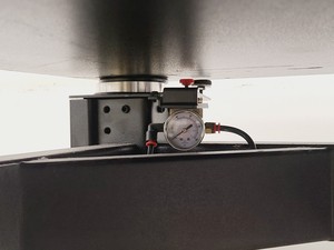 Thumbnail image of TMC Model 63-530 Anti-Vibration Table