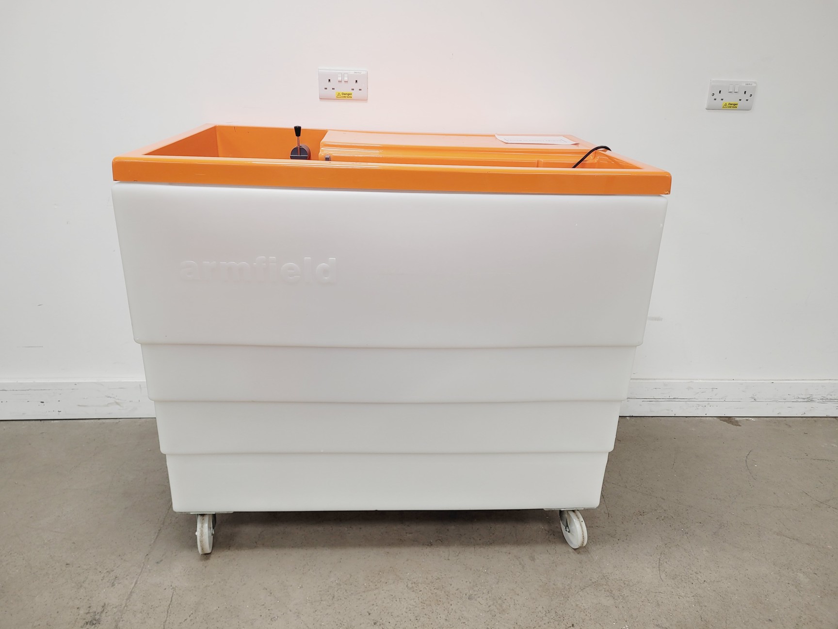 Image of Armfield F1-10-A Teaching Rig (Loss in bends) Spares/Repair Lab