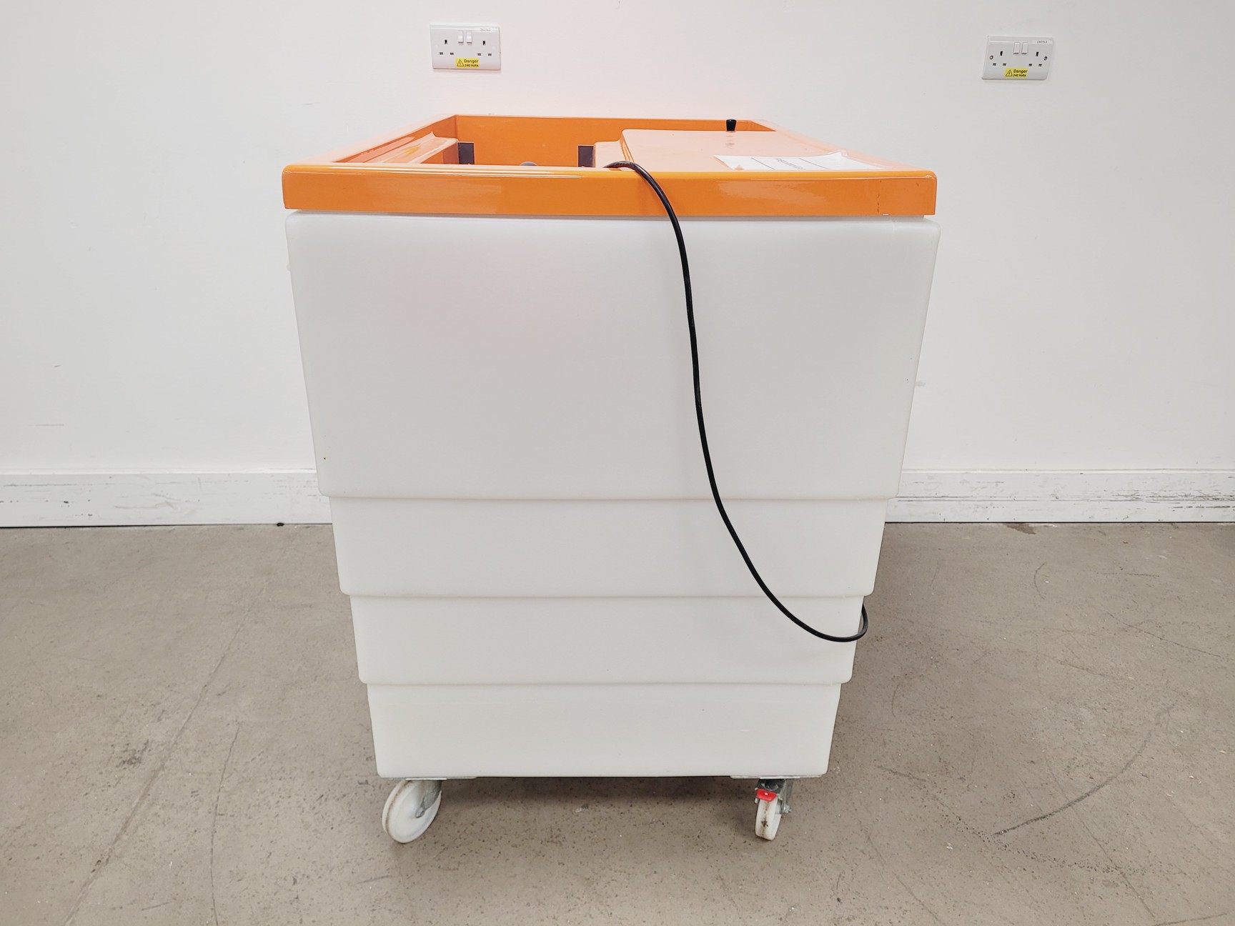 Image of Armfield F1-10-A Teaching Rig (Loss in bends) Spares/Repair Lab