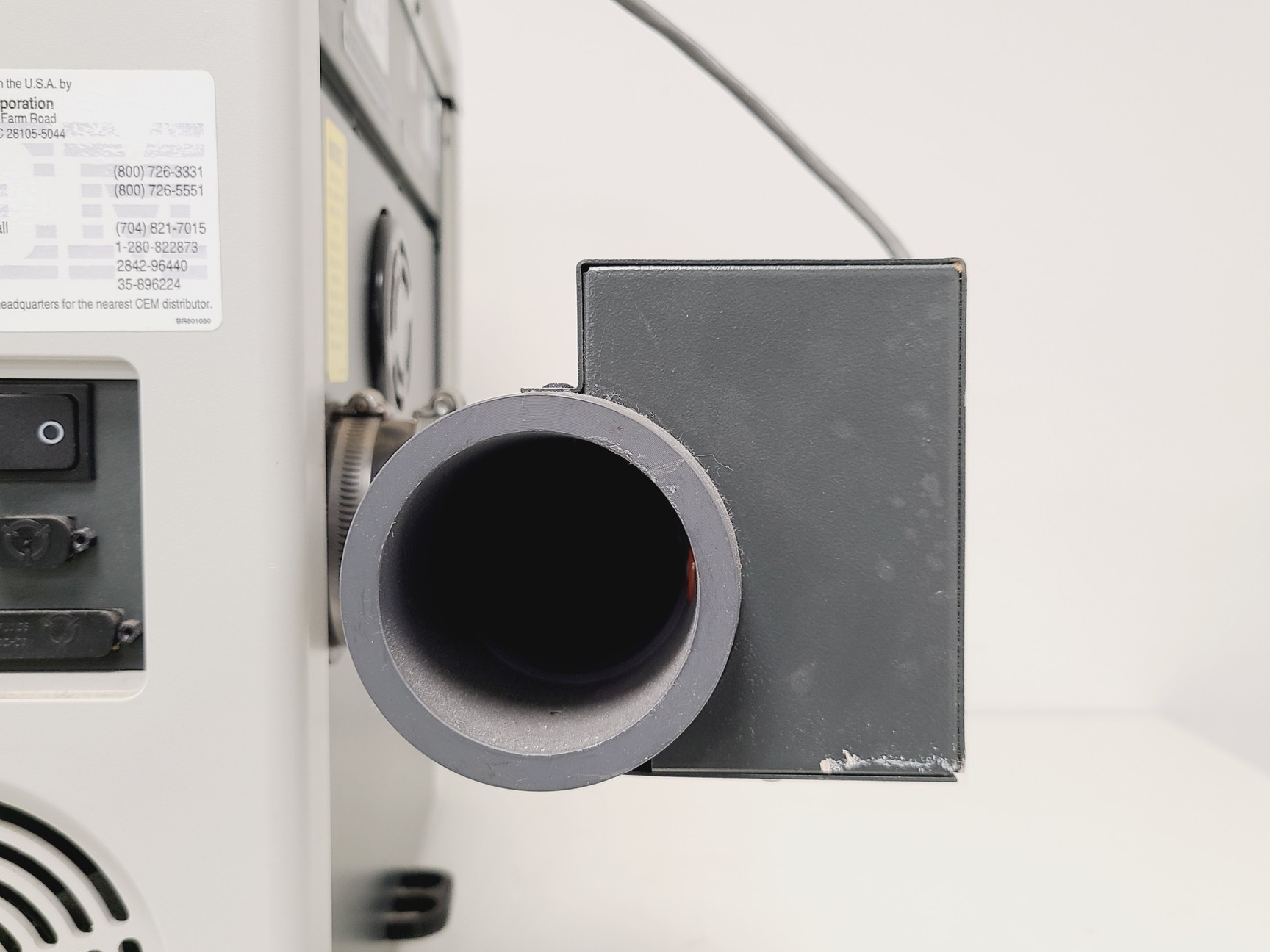 Image of CEM MARS 240/50 Microwave Synthesizer Lab