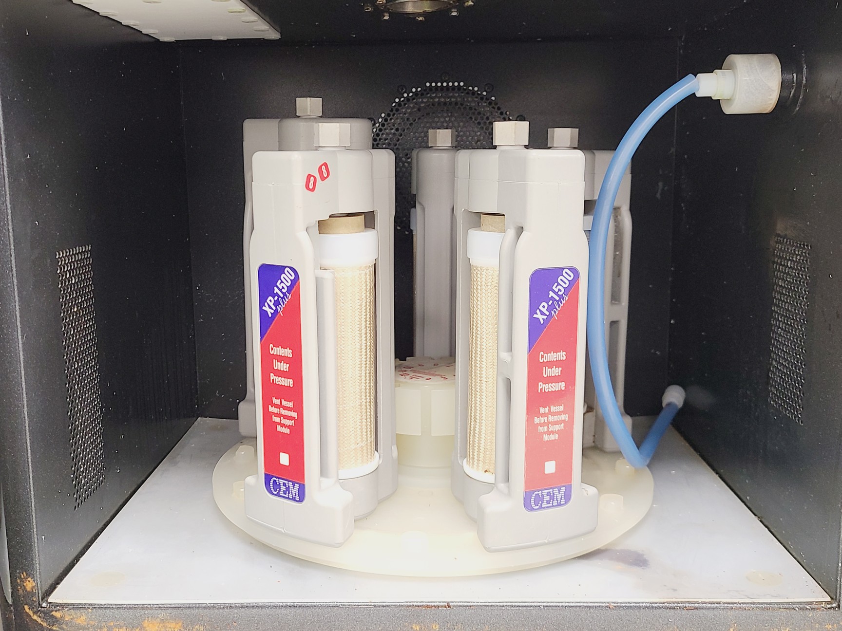 Image of CEM MARS 240/50 Microwave Synthesizer Lab