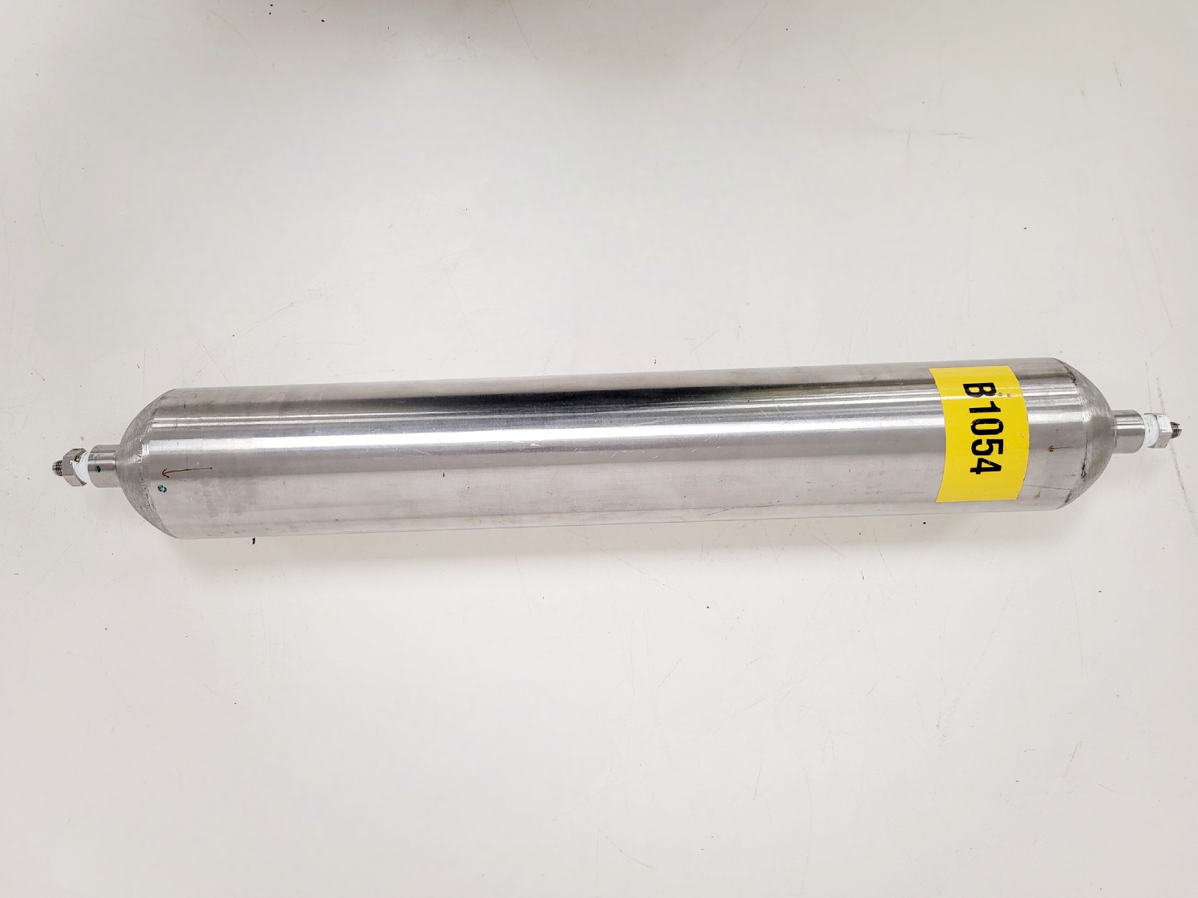 Image of 2 x Swagelok Stainless Steel Double Ended DOT-Compliant Sample Cylinders