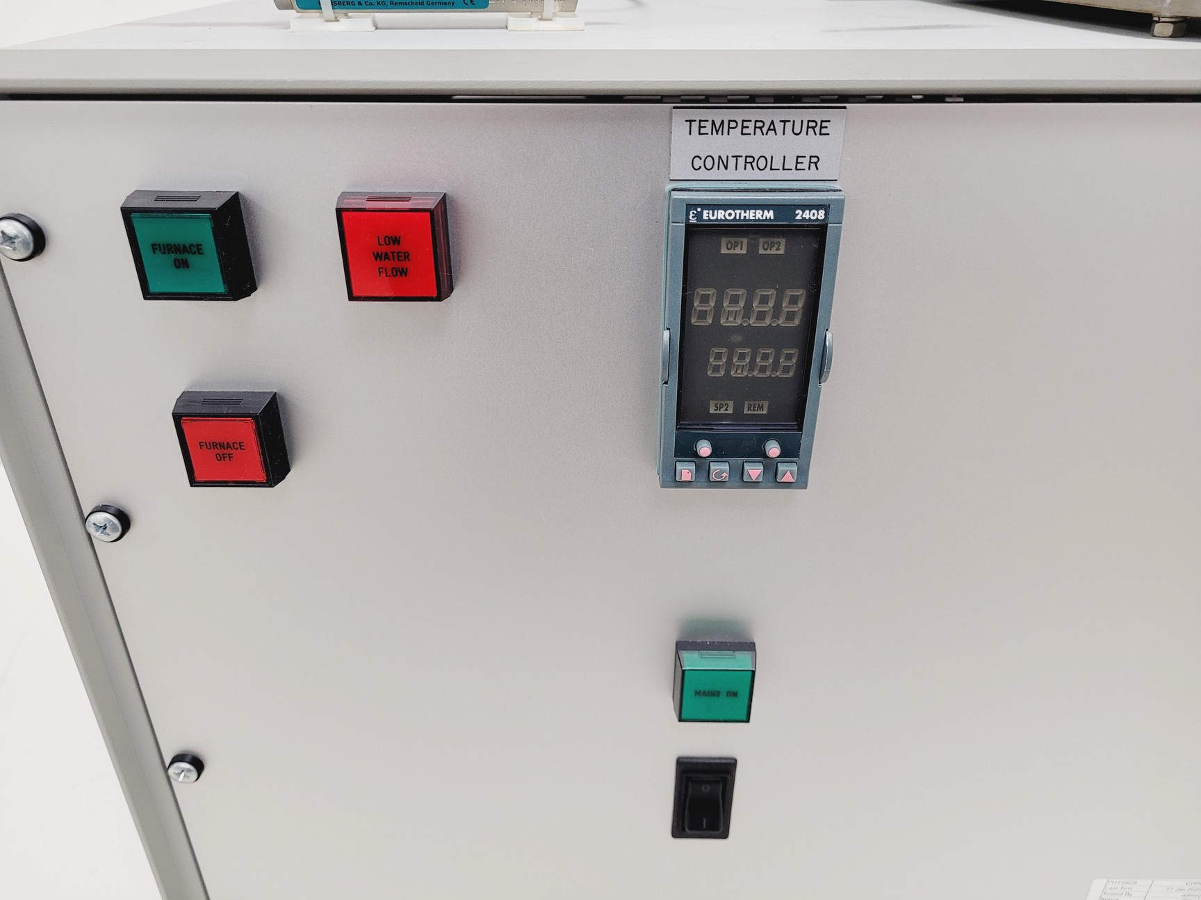 Image of Instron SFL 2000K Furnace & Controller Lab