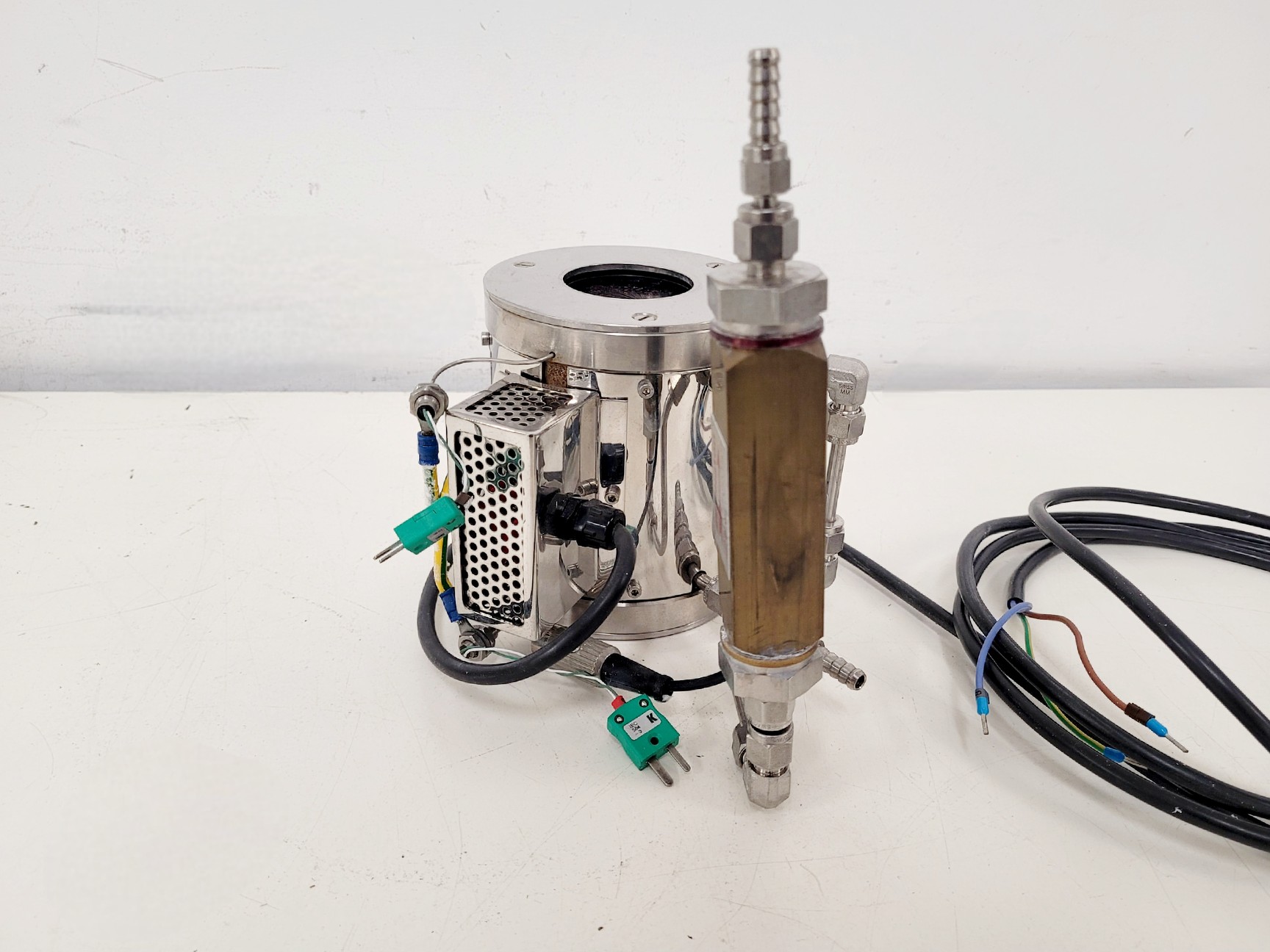 Image of Instron SFL SP 1711 Furnace & Controller Lab