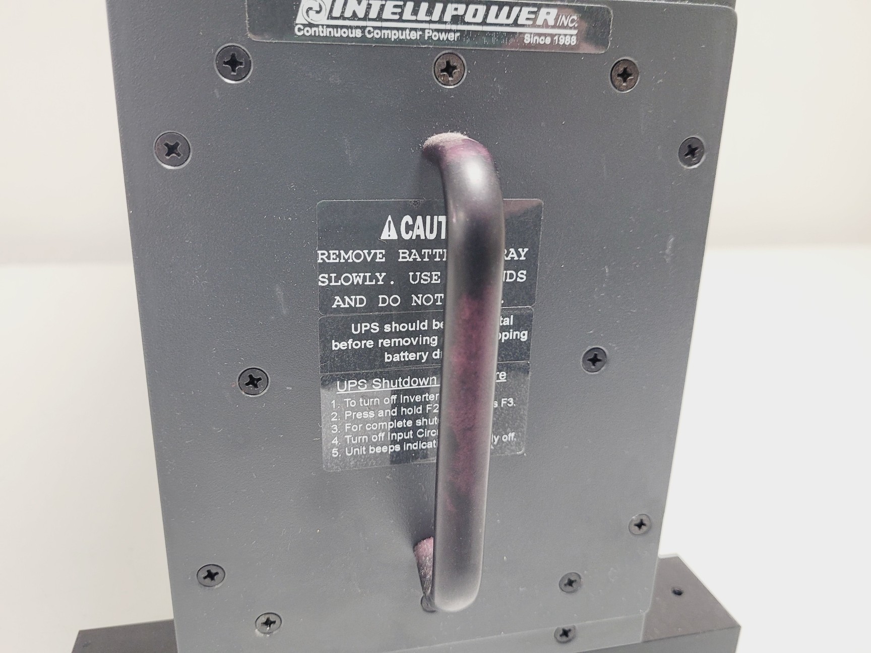 Image of Intellipower IQ2000V-C-DIAC-Isol-PFC UPS Power Supply