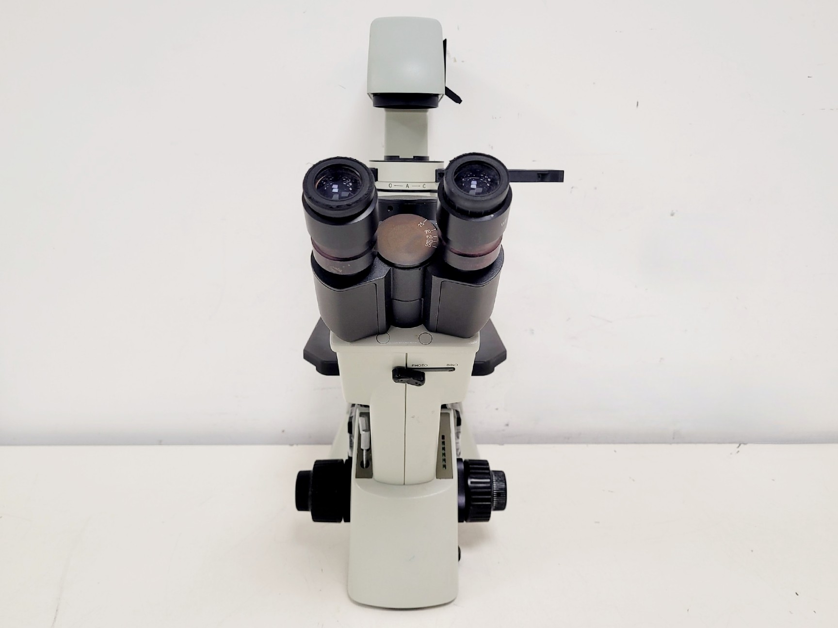 Image of Motic AE31 Inverted Microscope w/ 3 x Objectives PH10/20/40x Lab
