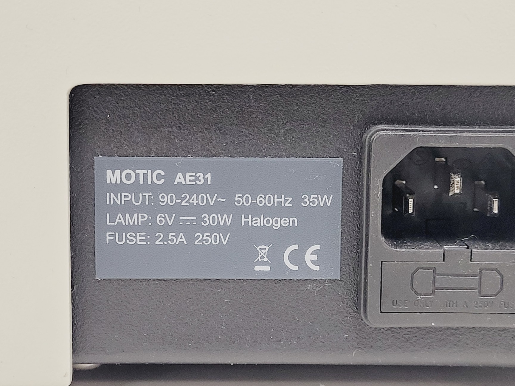 Image of Motic AE31 Inverted Microscope w/ 3 x Objectives PH10/20/40x Lab