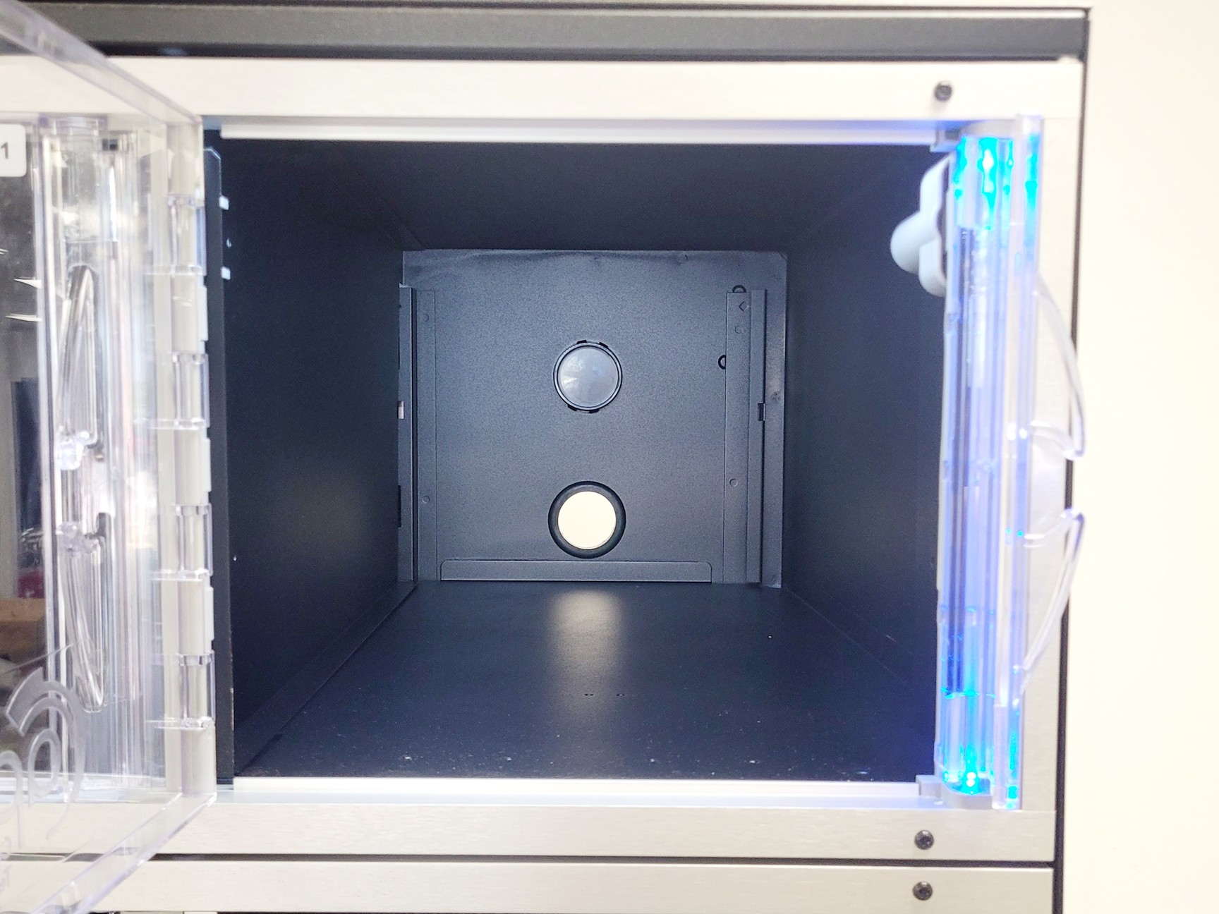 Image of Apex Industrial Technologies Model 3564 Smart Locker - Black
