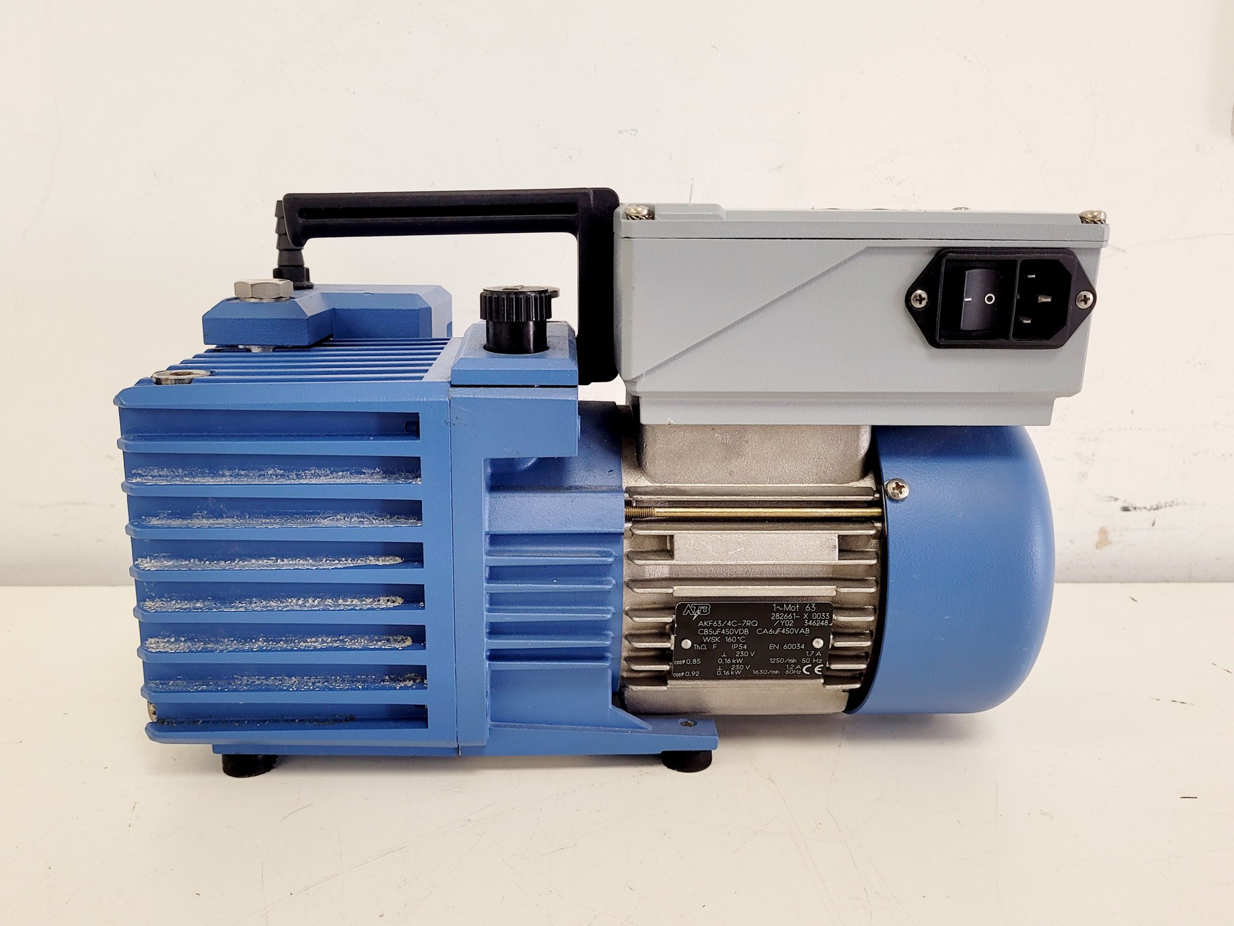 Image of Vacuubrand RZ 2 Rotary Vacuum Pump Lab