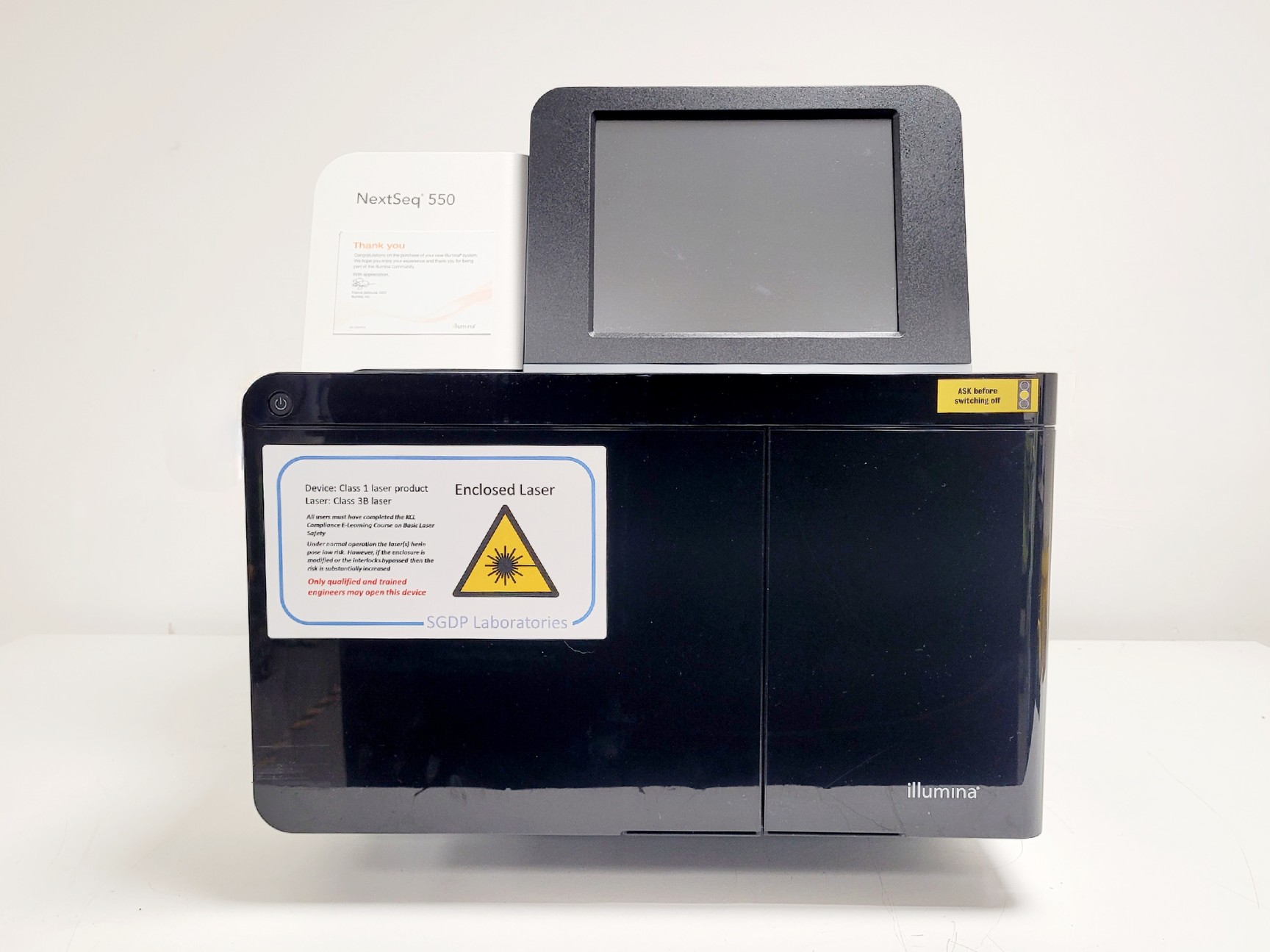 Image of Illumina NextSeq 550 DNA Sequencer Lab