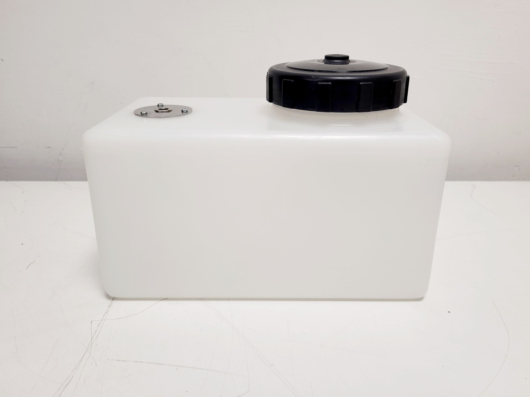 Image of Illumina NextSeq 550 DNA Sequencer Lab