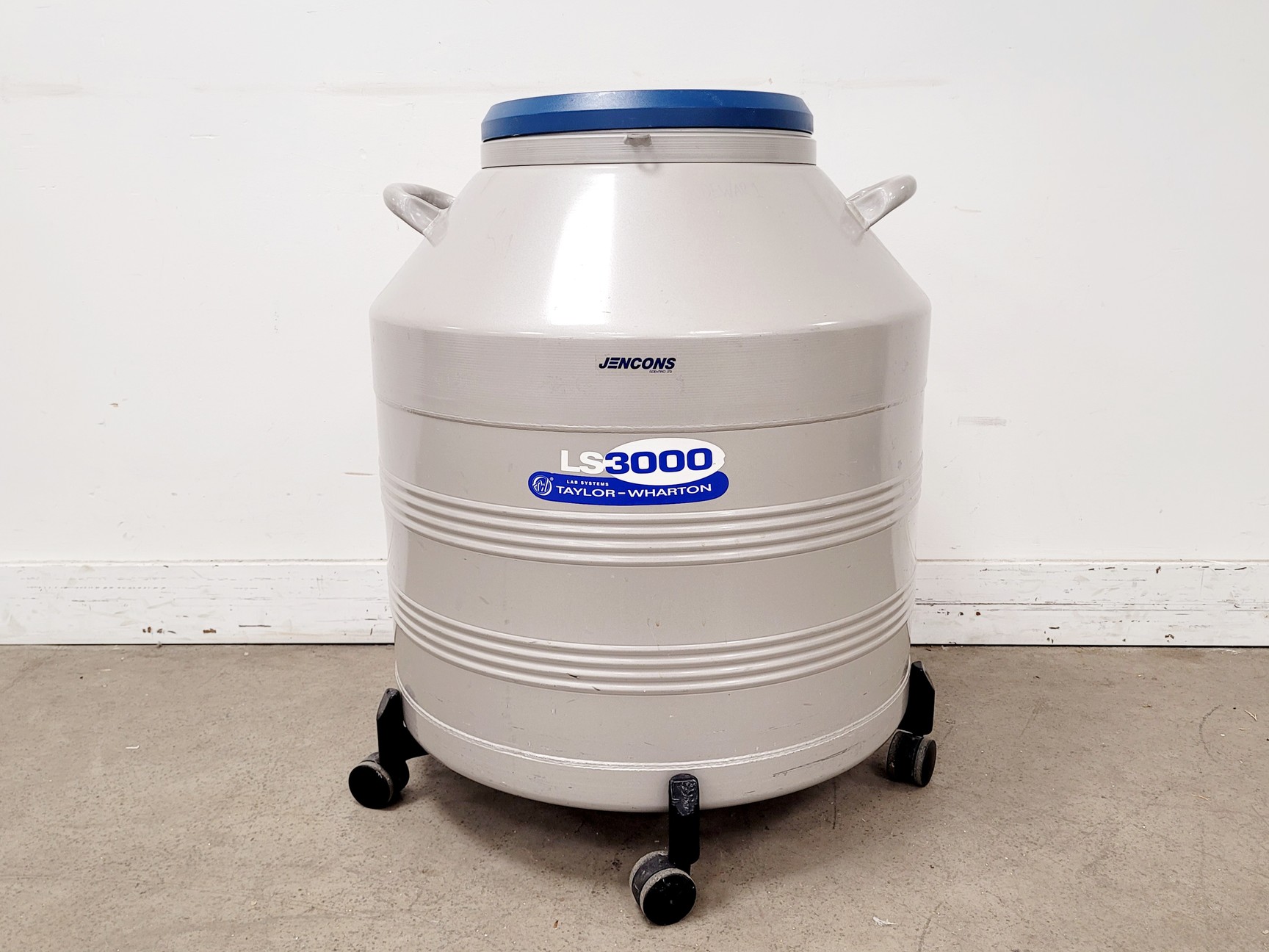 Image of Taylor Wharton LS3000 81L Liquid Nitrogen Dewar