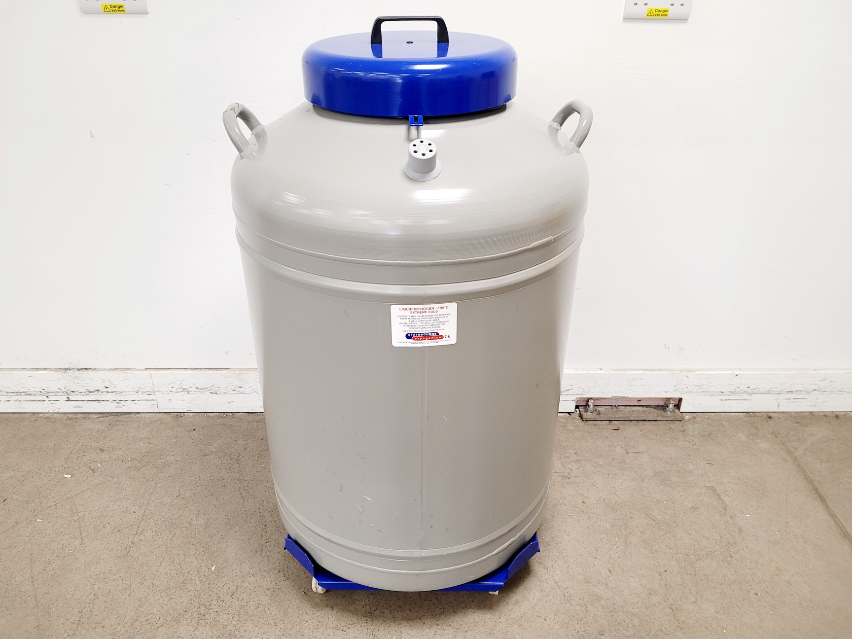 Image of Statebourne Biorack 6000 160L Liquid Nitrogen Dewar