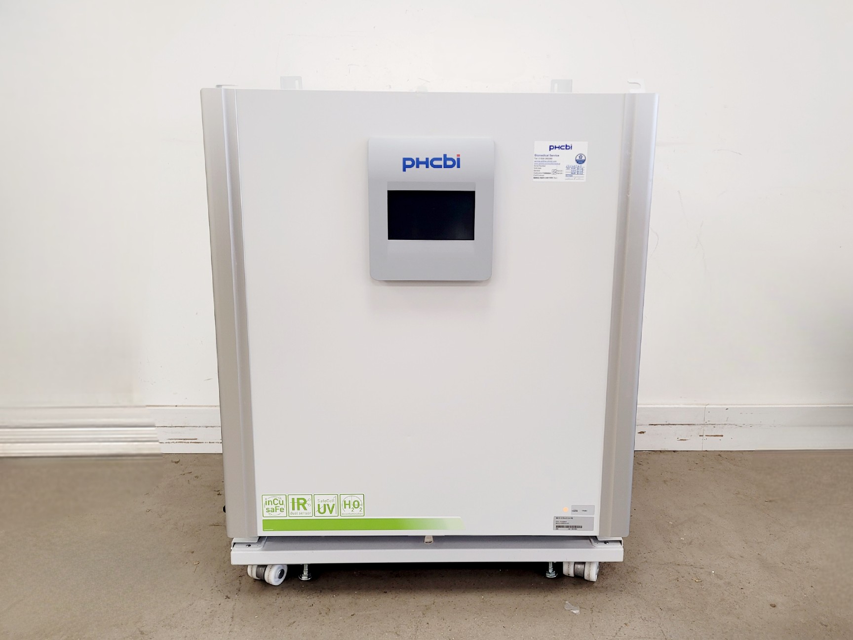Image of PCHBI MCO-230AICUV-PE CO2 Incubator Lab