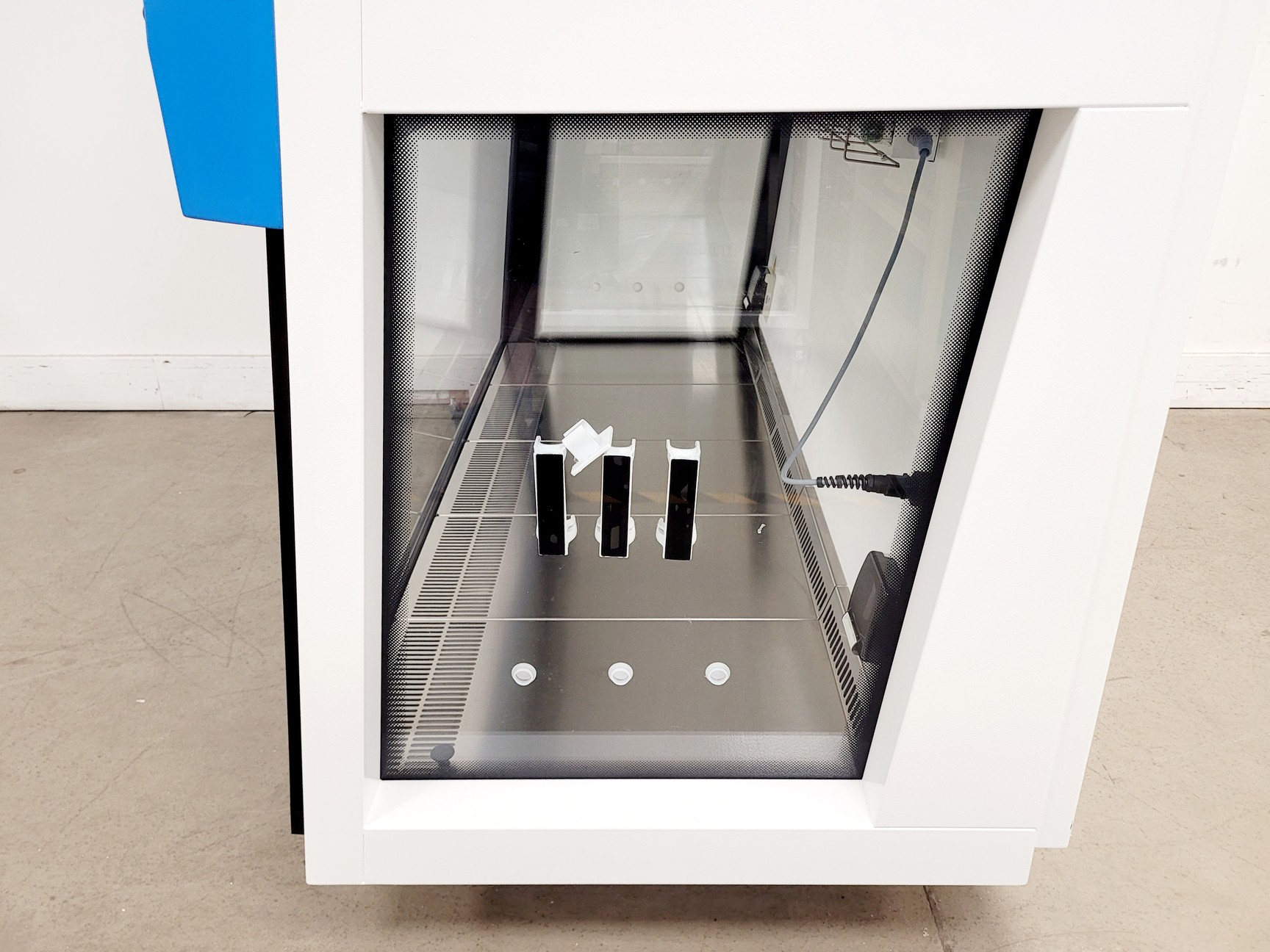Image of Faster SafeFAST Classic 215 D Class II Biological Safety Cabinet Lab