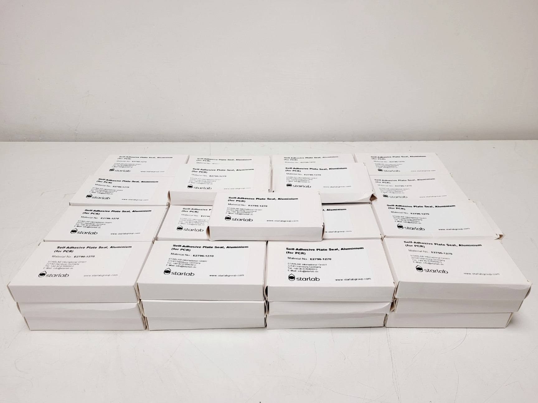 Image of Cepheid GeneXpert IV PCR Machine w/ 51 x Self-Adhesive Plate Seals