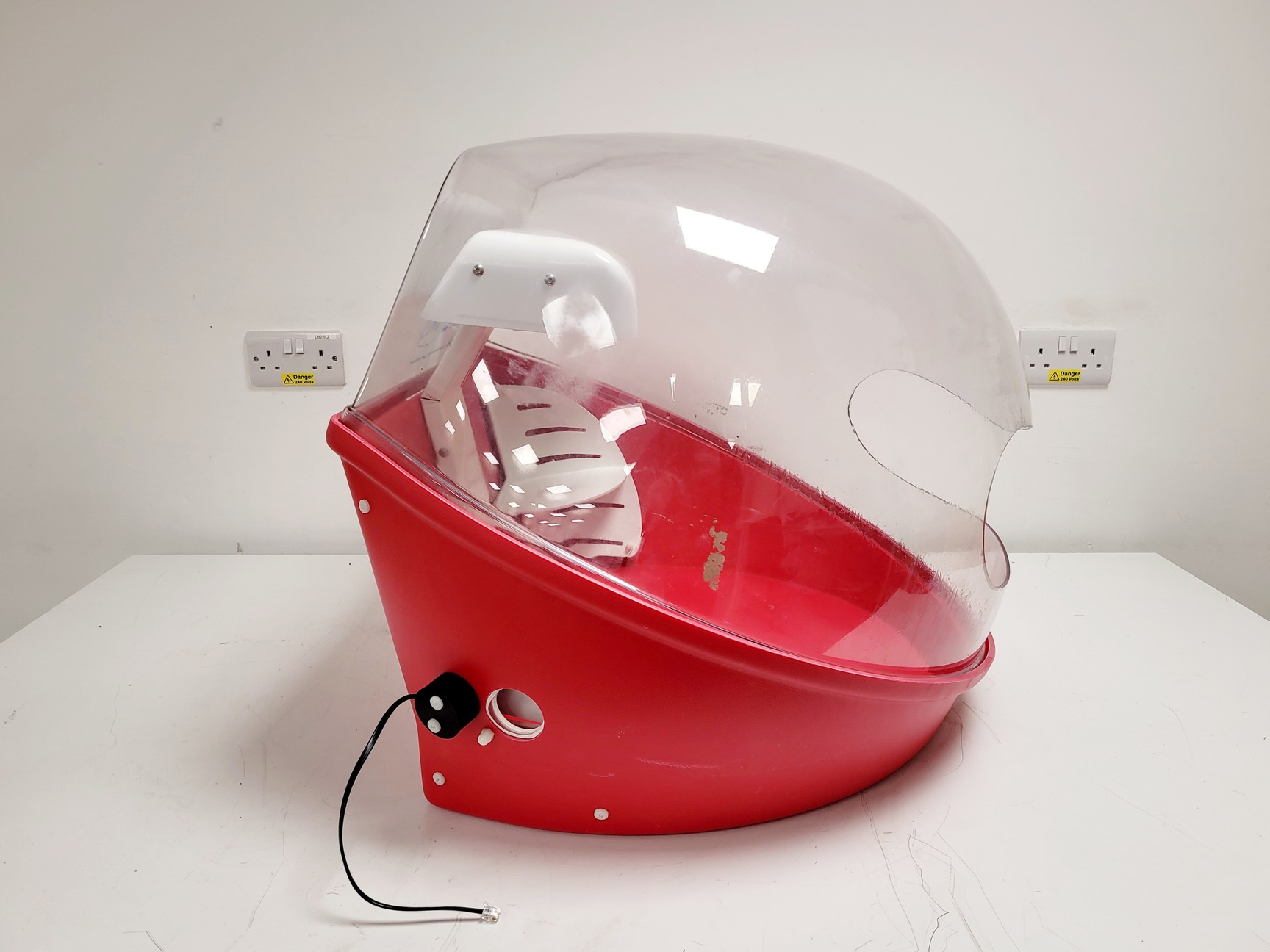Image of Lab Bubble Sample Protection PCR Bubble UV Lab