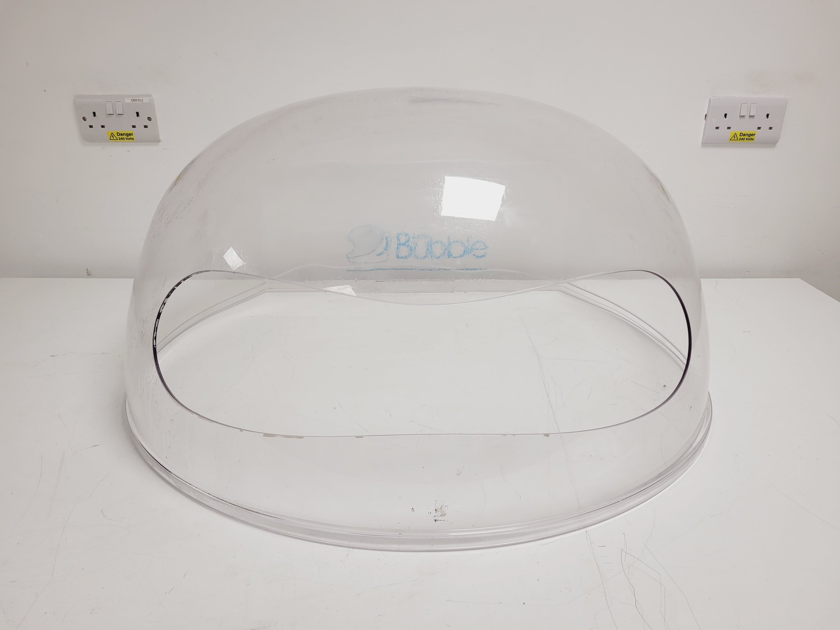 Image of Lab Bubble Sample Protection PCR Bubble UV Lab