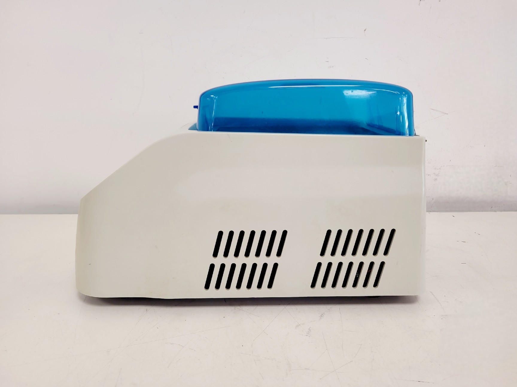 Image of Scottech Medical MVESURE MVS-200 Dry Block Heater