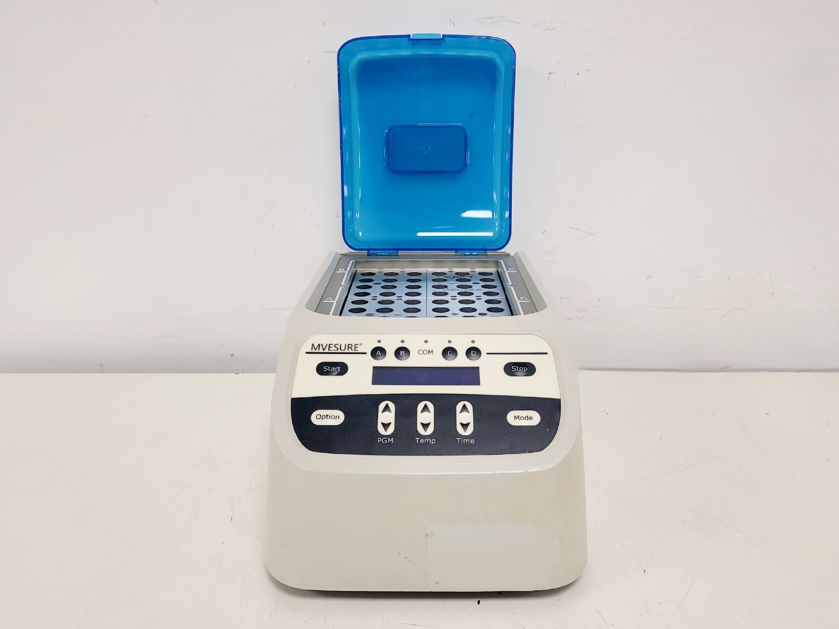 Image of Scottech Medical MVESURE MVS-200 Dry Block Heater