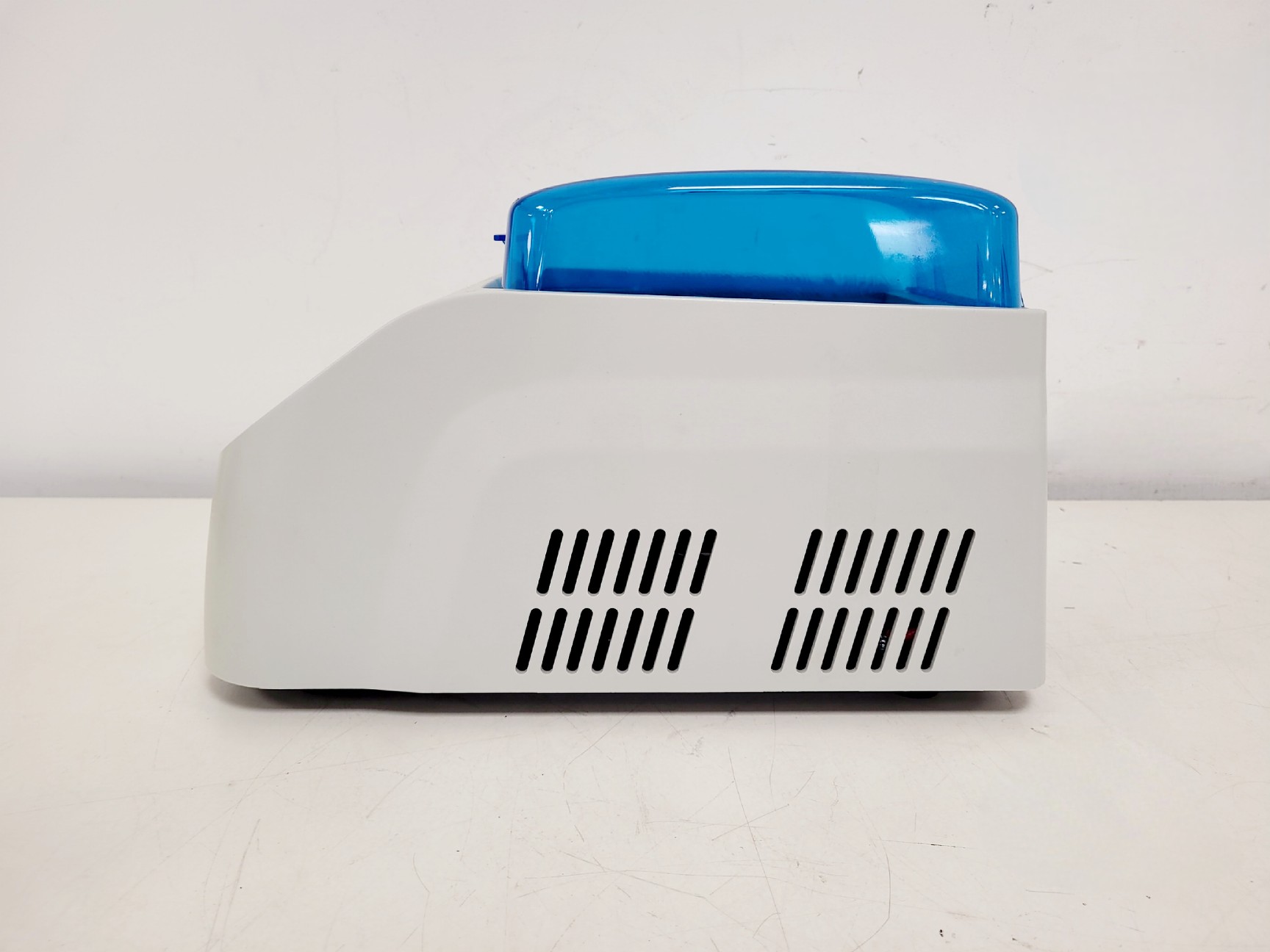 Image of Scottech Medical MVESURE MVS-200 Dry Block Heater