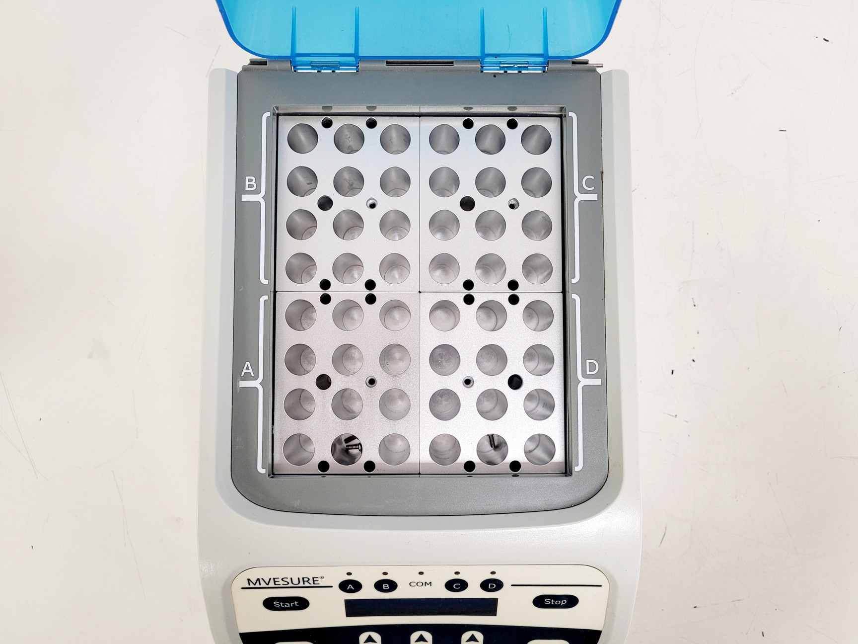 Image of Scottech Medical MVESURE MVS-200 Dry Block Heater