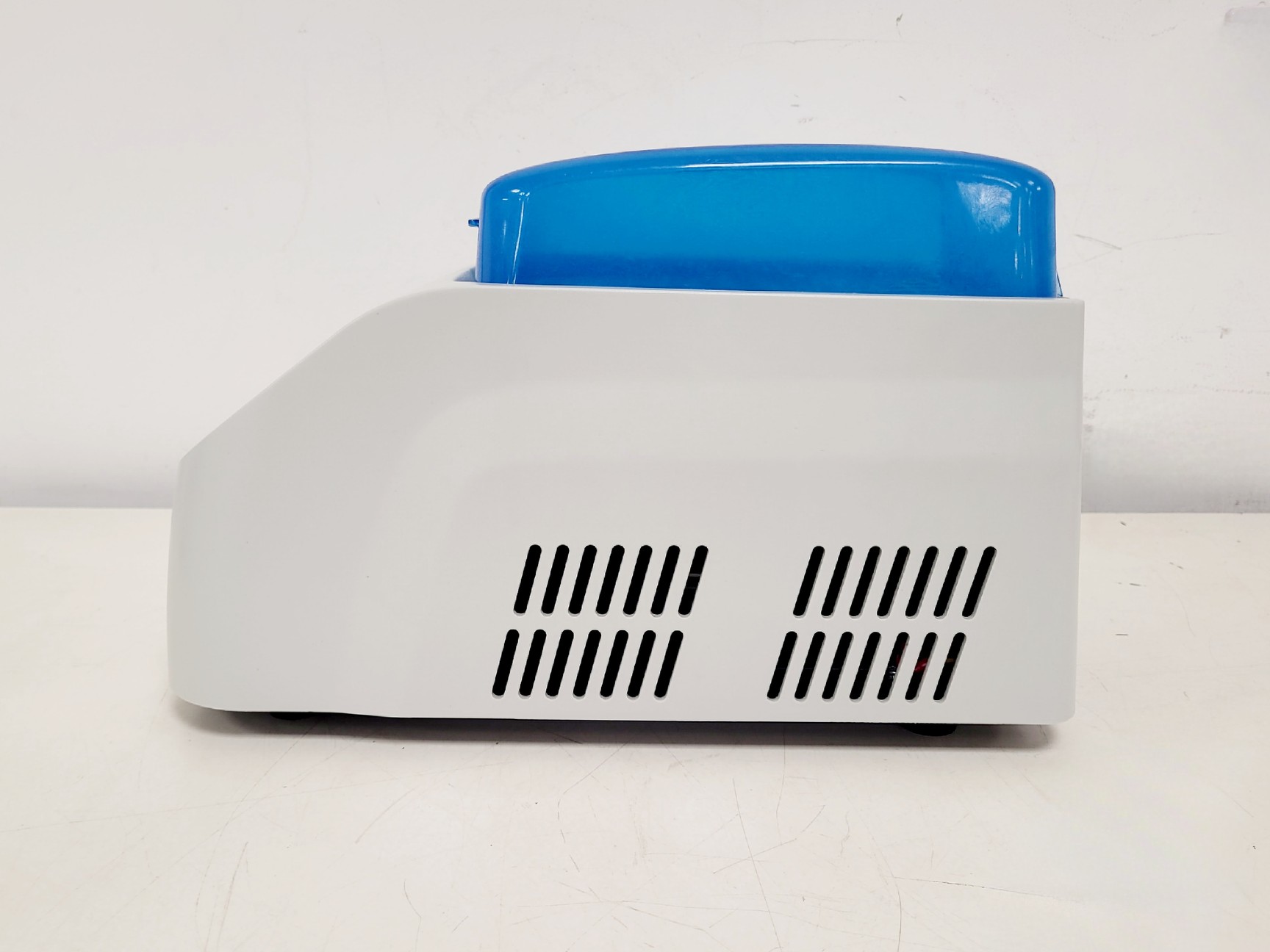 Image of Scottech Medical MVESURE MVS-200 Dry Block Heater