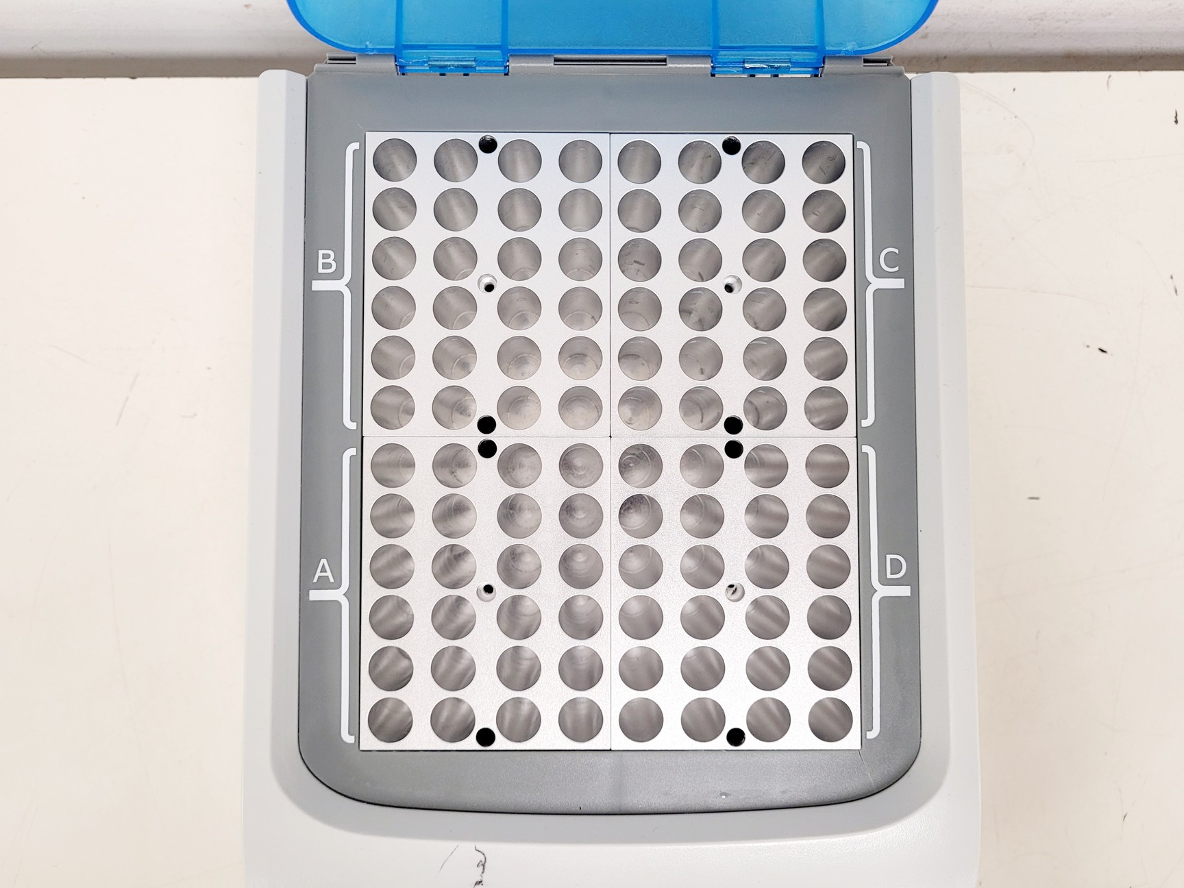 Image of Scottech Medical MVESURE MVS-200 Dry Block Heater