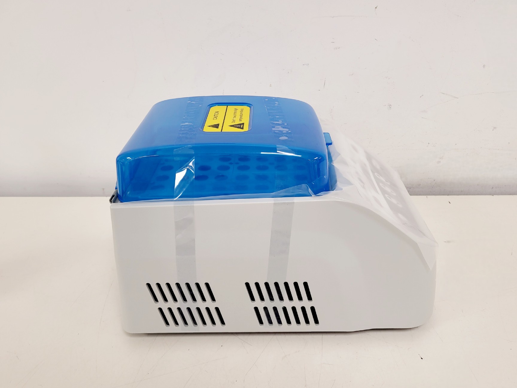 Image of Scottech Medical MVESURE MVS-200 Dry Block Heater