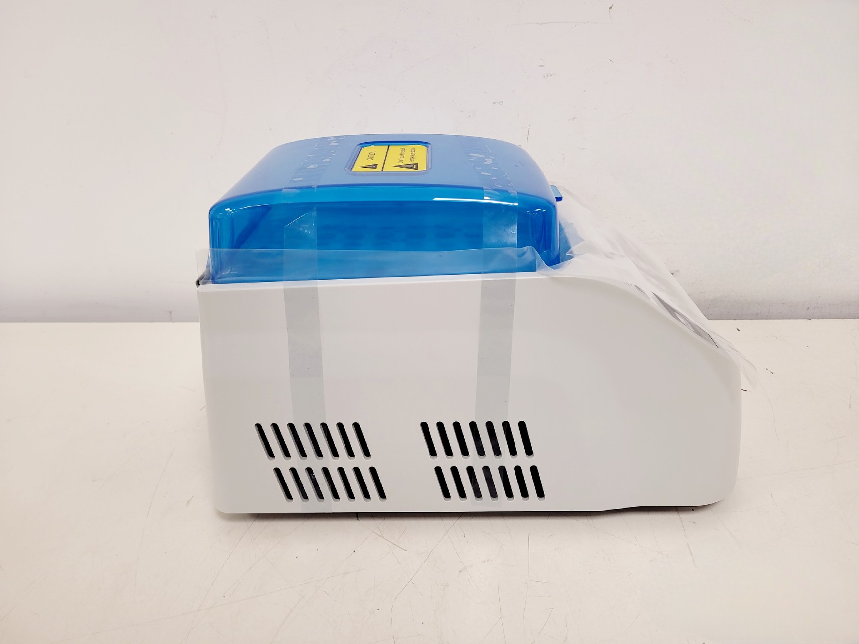 Image of Scottech Medical MVESURE MVS-200 Dry Block Heater
