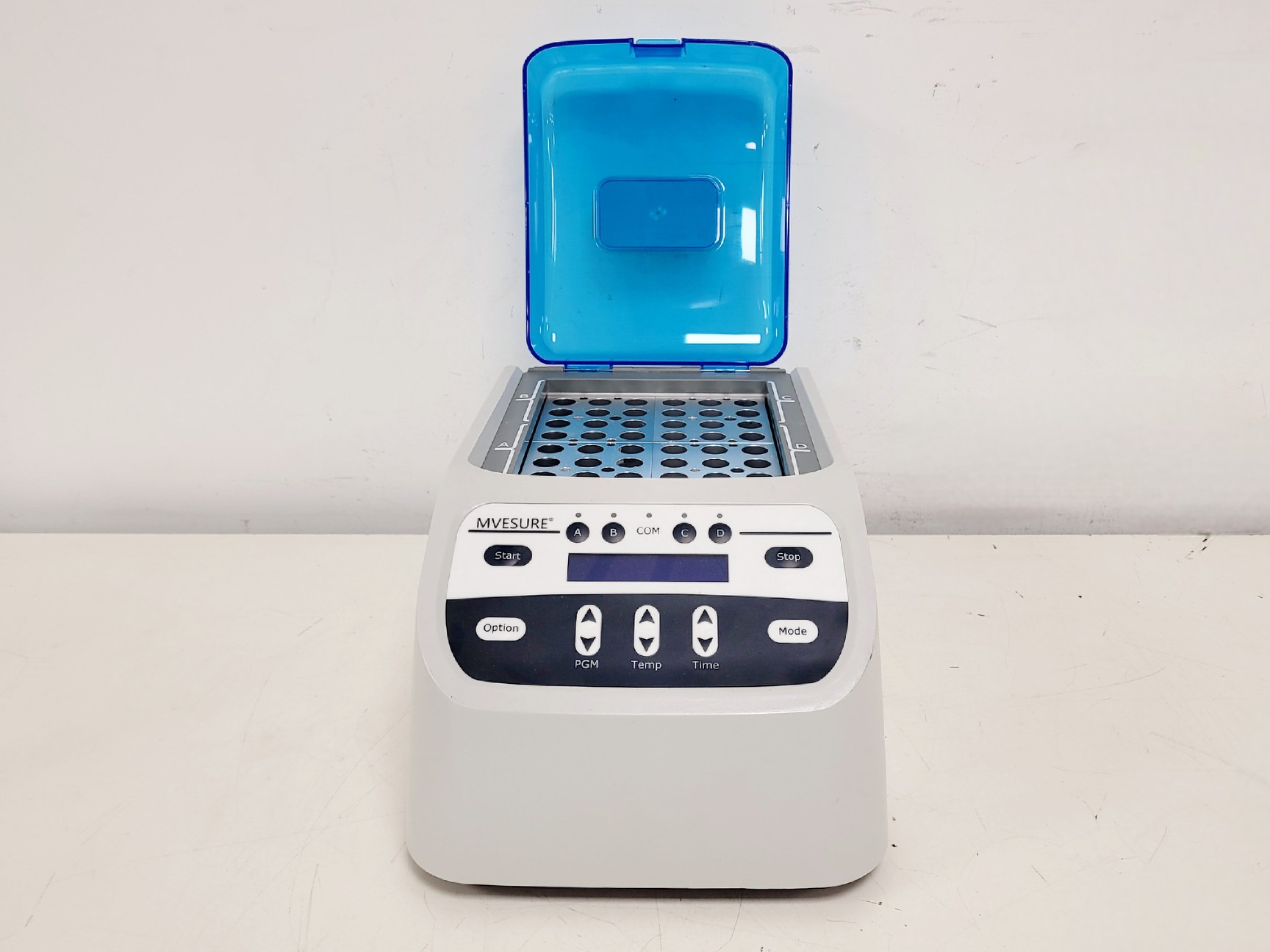 Image of Scottech Medical MVESURE MVS-200 Dry Block Heater