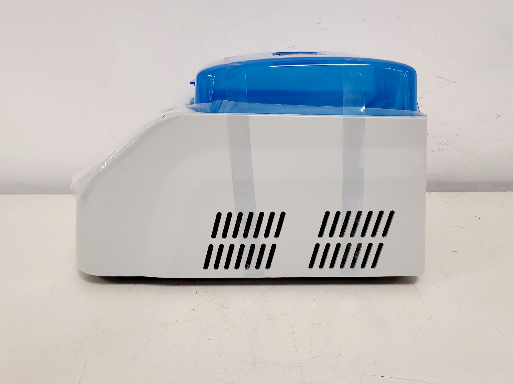 Image of Scottech Medical MVESURE MVS-200 Dry Block Heater