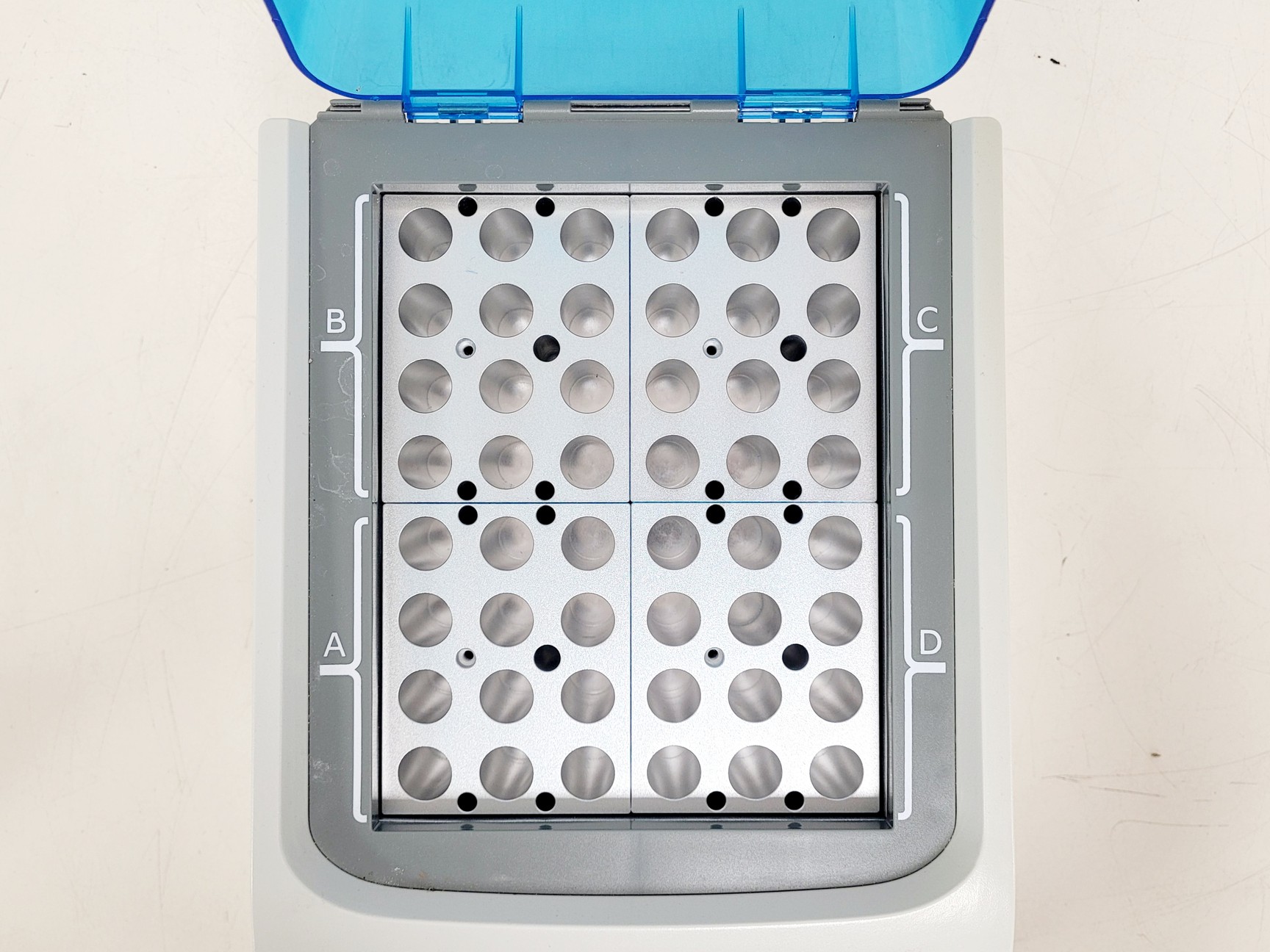 Image of Scottech Medical MVESURE MVS-200 Dry Block Heater