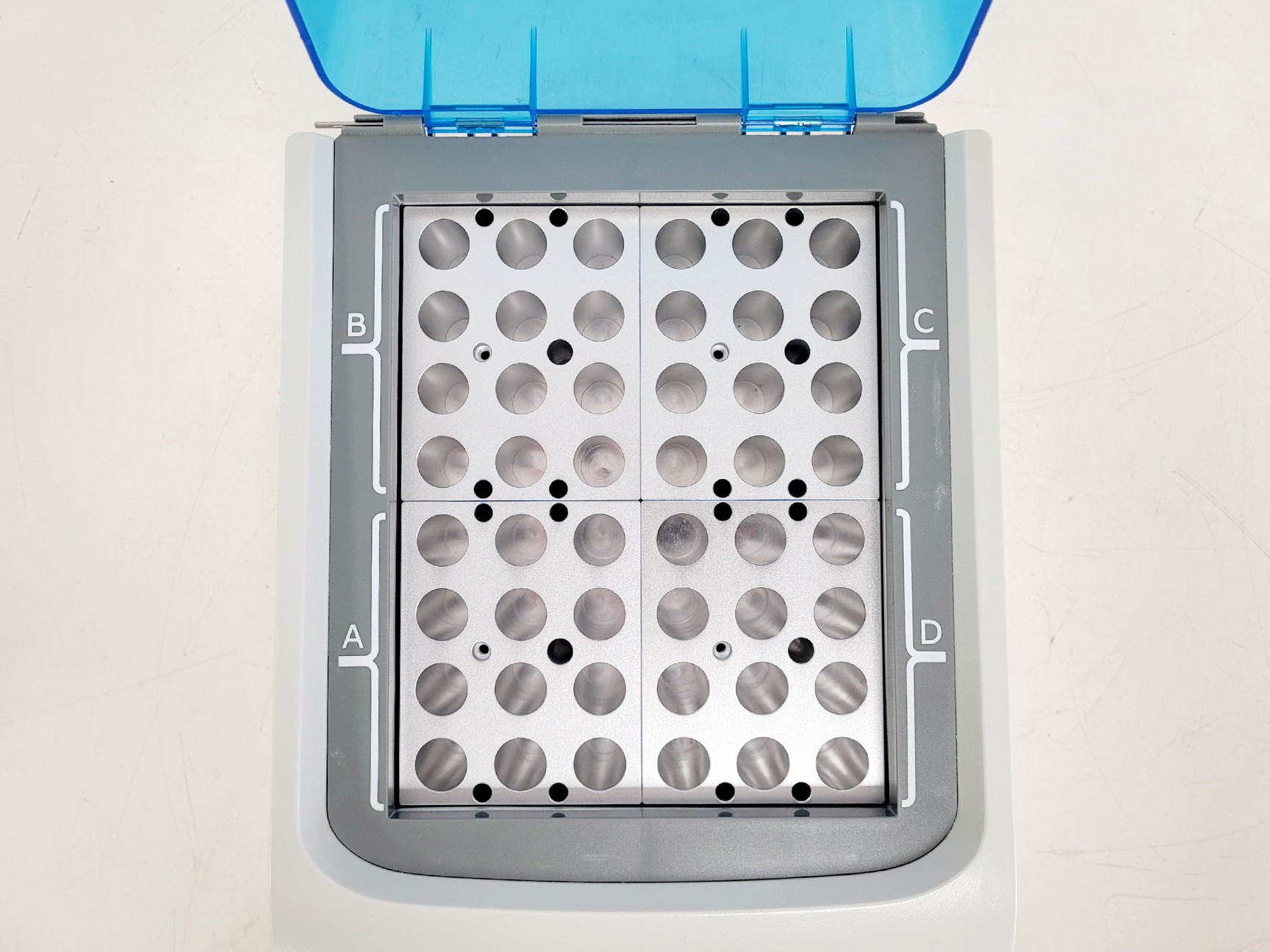 Image of Scottech Medical MVESURE MVS-200 Dry Block Heater