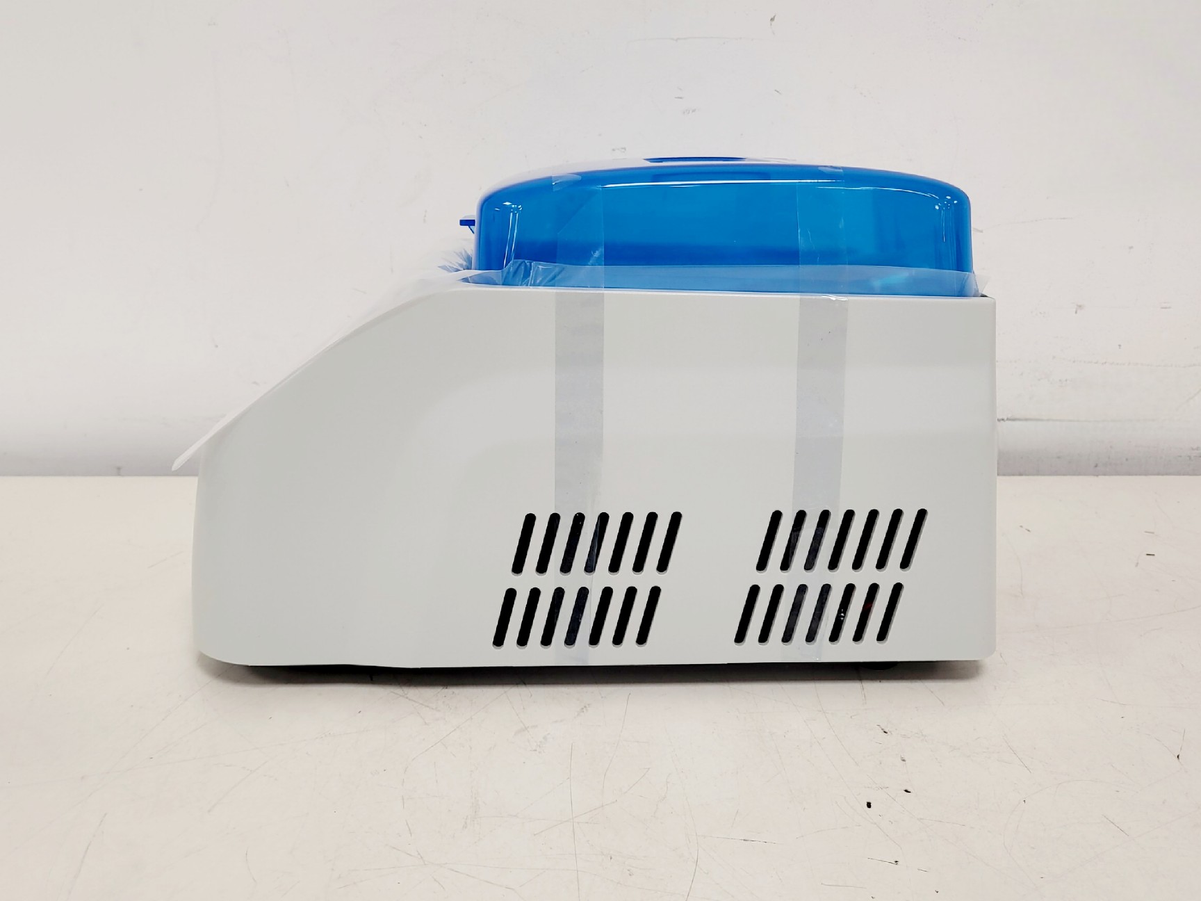 Image of Scottech Medical MVESURE MVS-200 Dry Block Heater