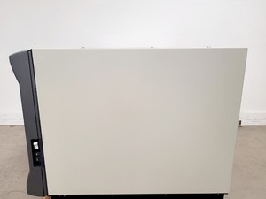 Thumbnail image of New Brunswick Innova 44 Incubator Shaker