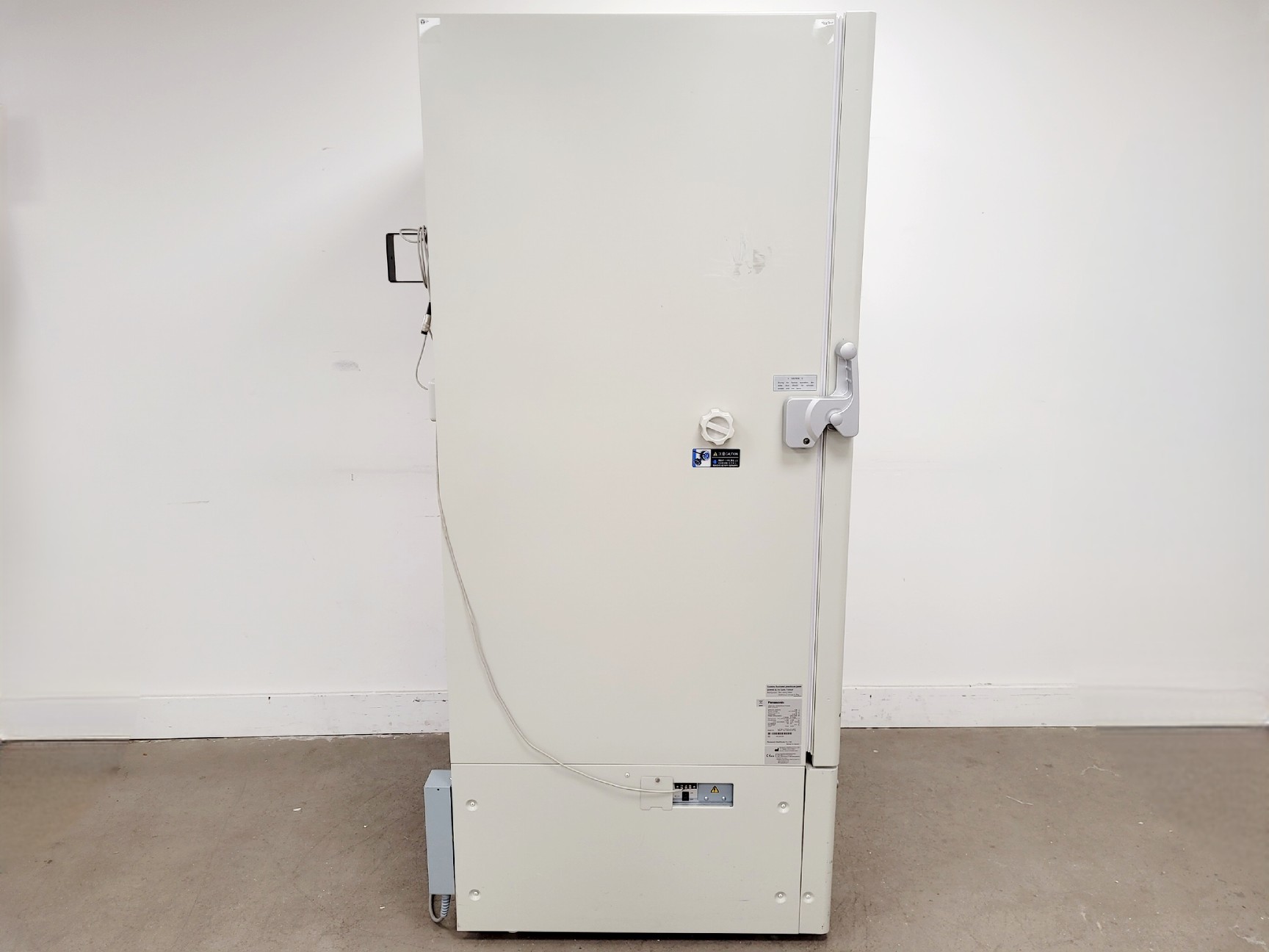 Image of Panasonic MDF-U700VX-PE Ultra-Low Temperature Freezer