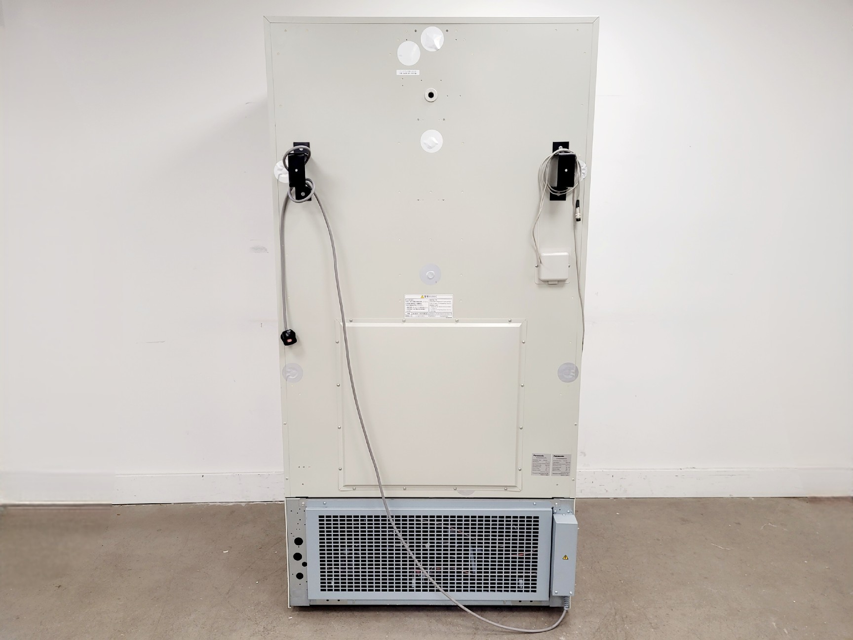 Image of Panasonic MDF-U700VX-PE Ultra-Low Temperature Freezer