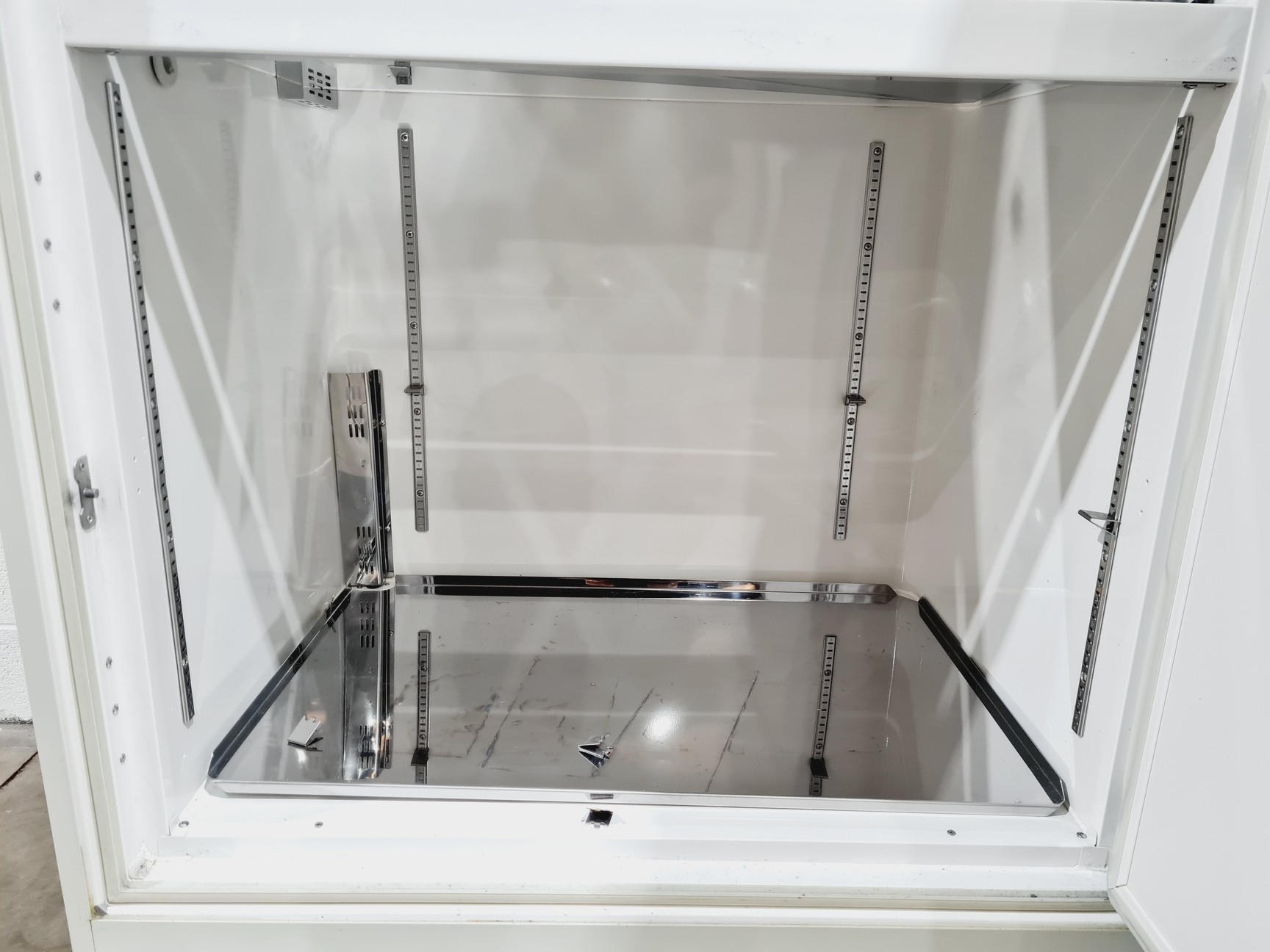 Image of Panasonic MDF-U700VX-PE Ultra-Low Temperature Freezer Lab