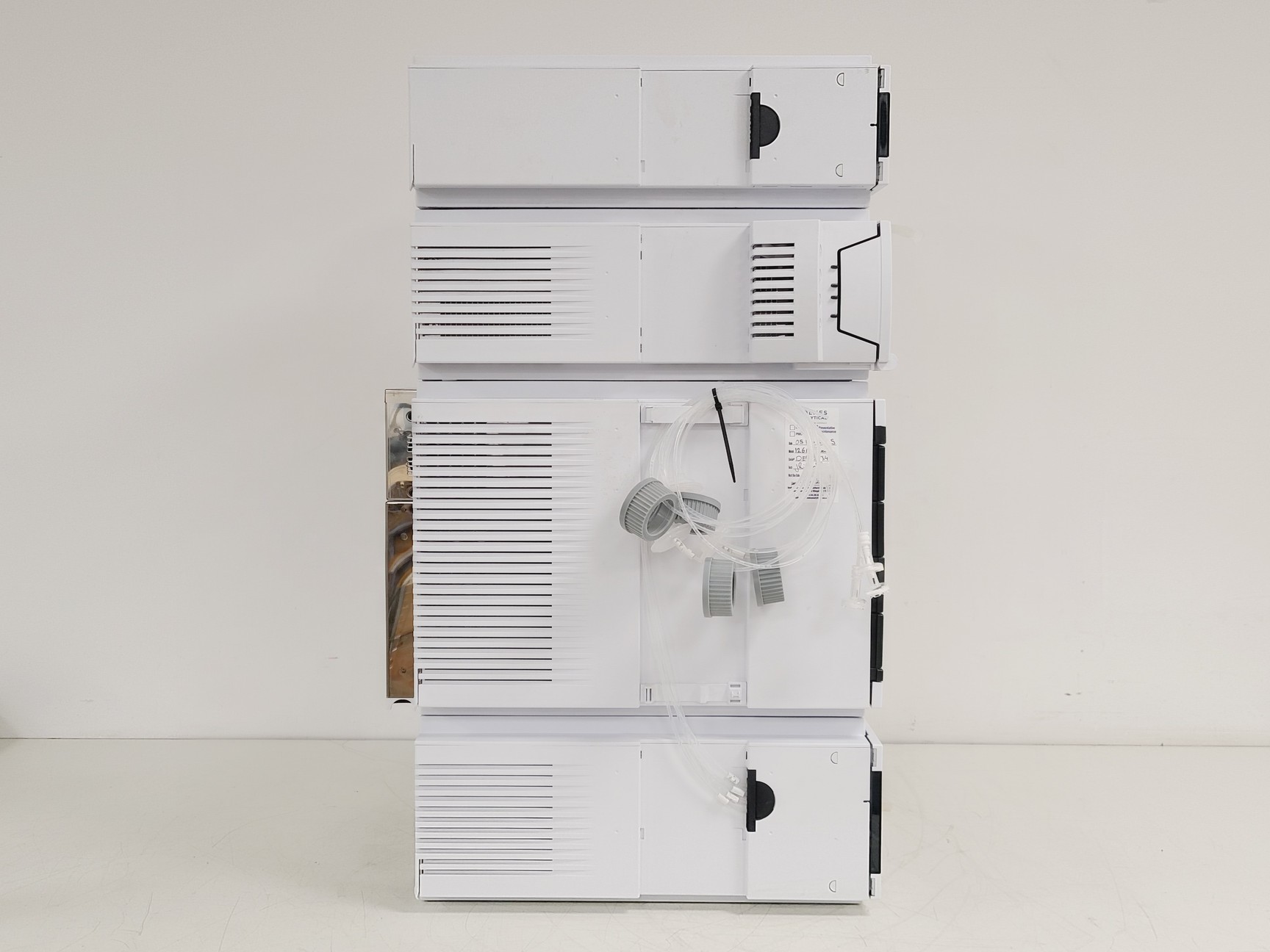 Image of Agilent 1260 Infinity II HPLC System, G7111A, G7167A, G7116A, G7115A Lab