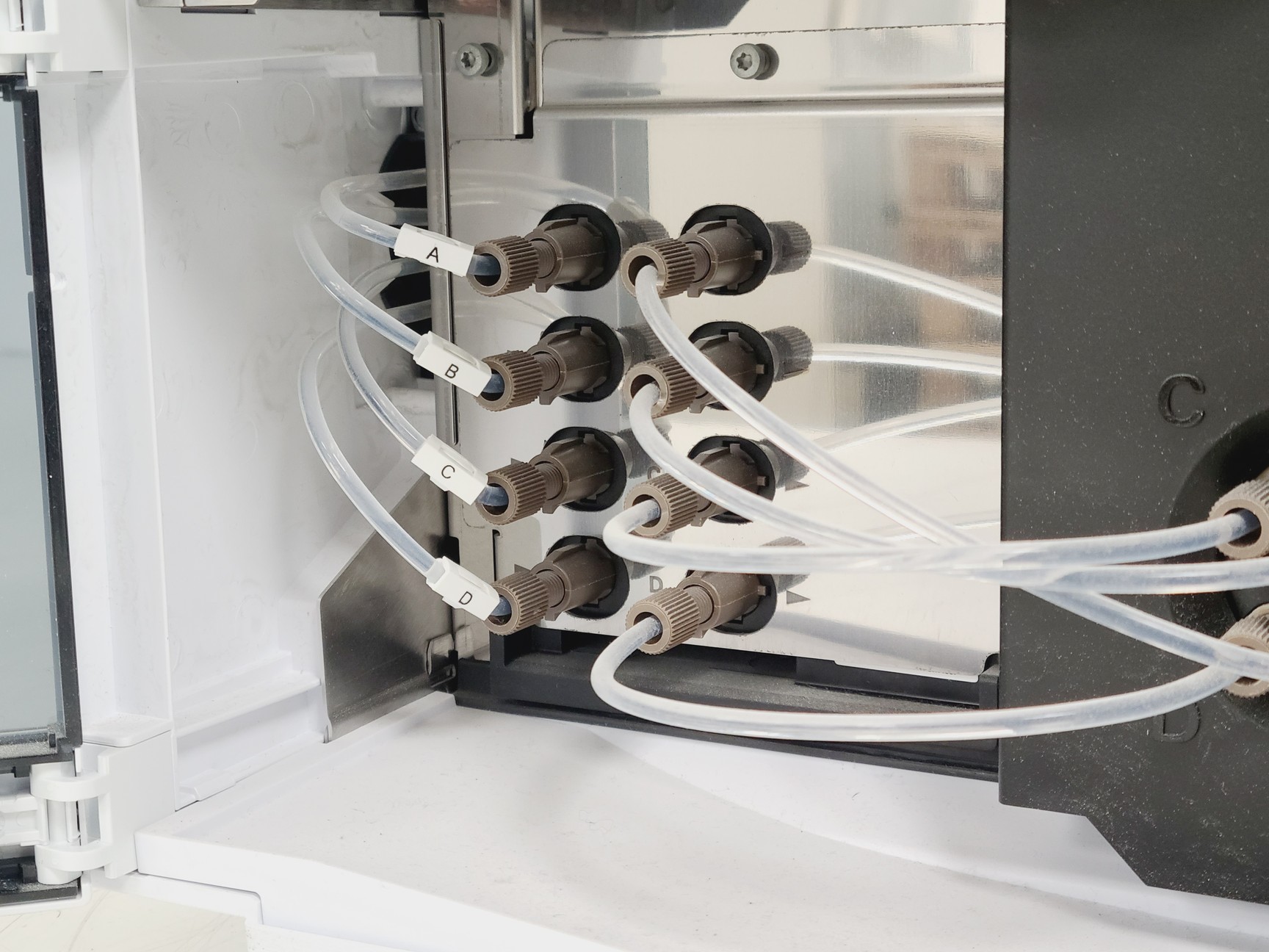 Image of Agilent 1260 Infinity II HPLC System, G7111A, G7167A, G7116A, G7115A Lab