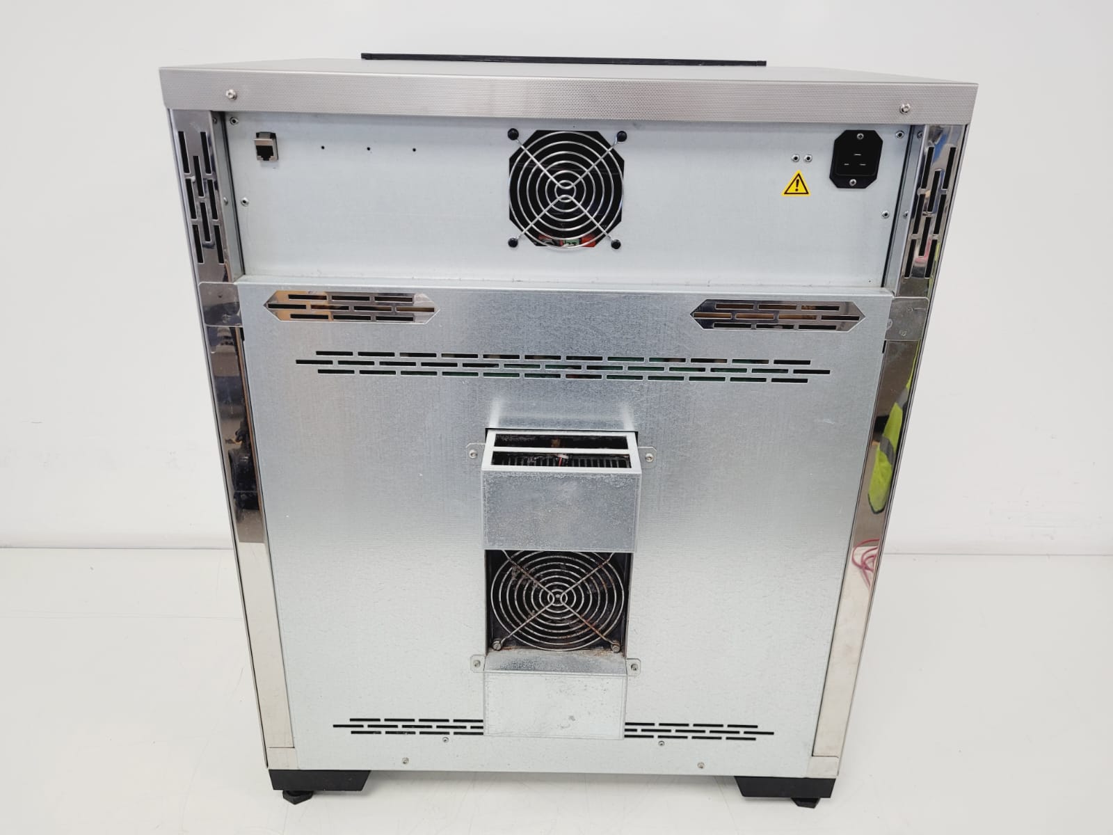 Image of Memmert IP55 Plus Peltier Cooled Incubator