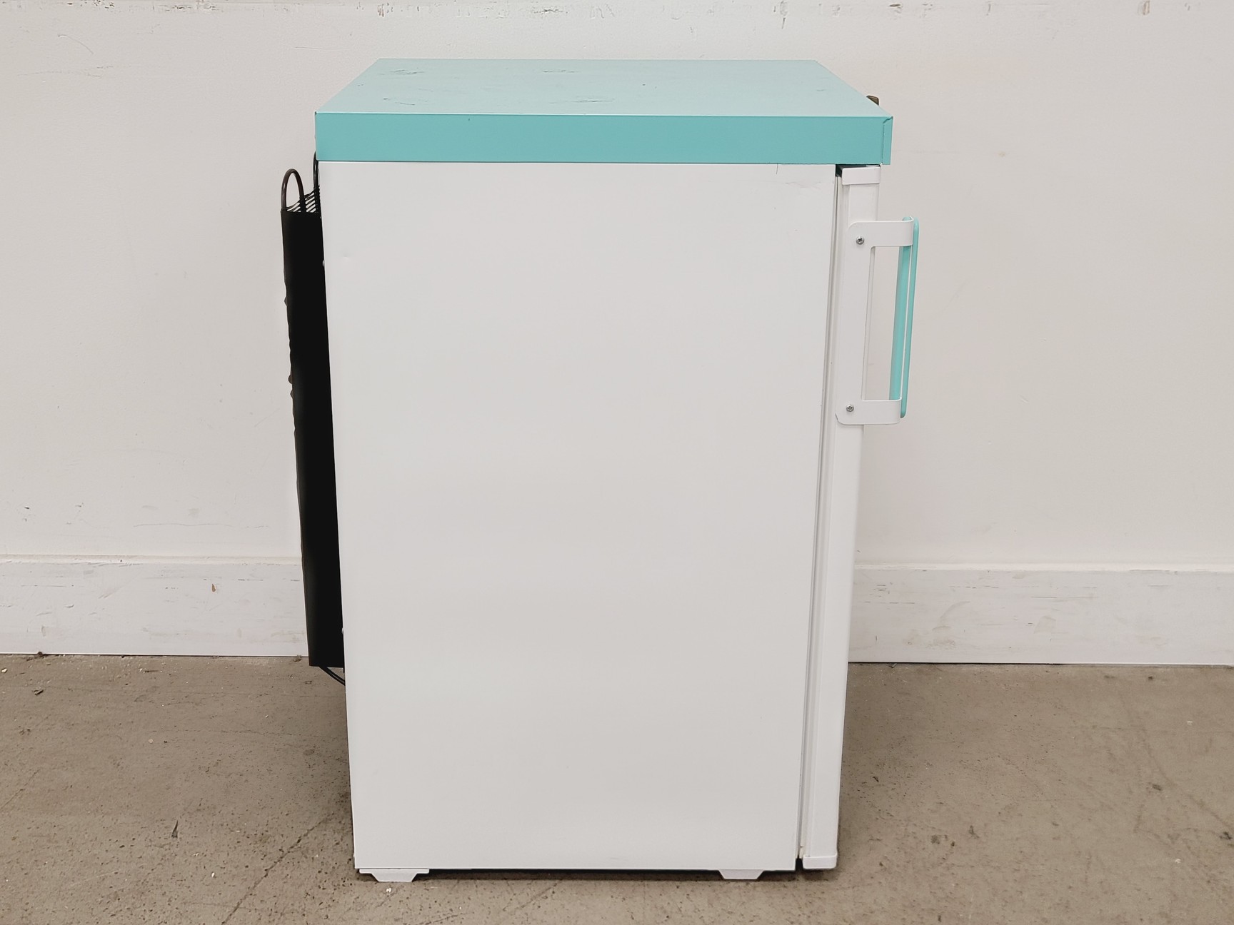 Image of Lec Medical Pharmacy Freezer Model ISU37C